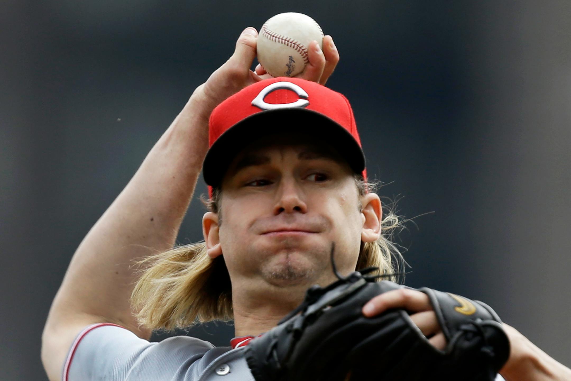 Veteran righthander Bronson Arroyo, who pitched for the Red last season, says the Twins have shown interest in him