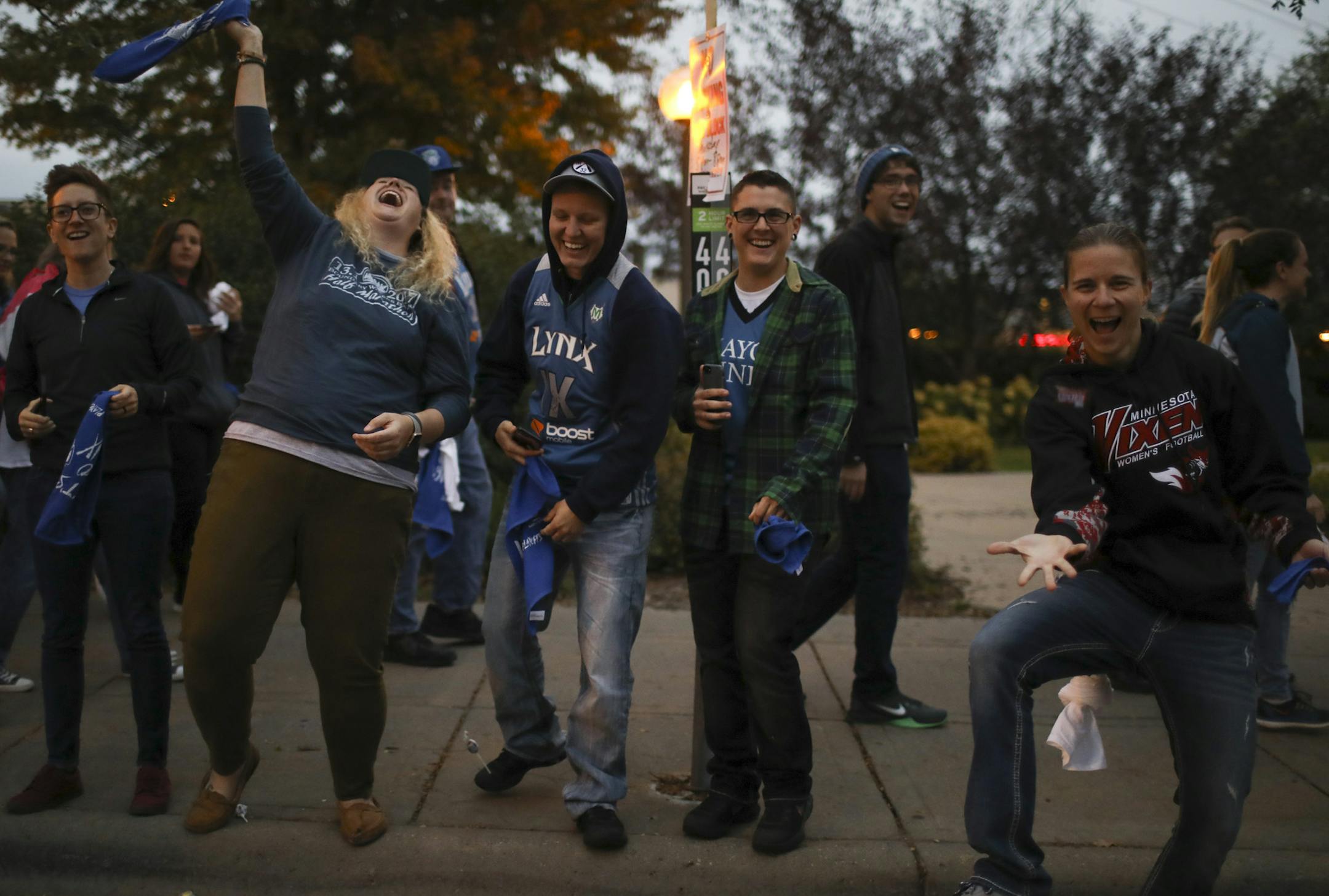 Lynx fans lined the University Ave. SE parade route and cheered as Minnesota Lynx guards Renee Montgomery and Lindsay Whalen rode past and tossed candy to them. ] JEFF WHEELER ï jeff.wheeler@startribune.com The Minnesota Lynx celebrated their fourth WNBA championship with a parade on University Ave. culminating with a rally at Williams Arena Thursday night, October 5, 2017 in Minneapolis.