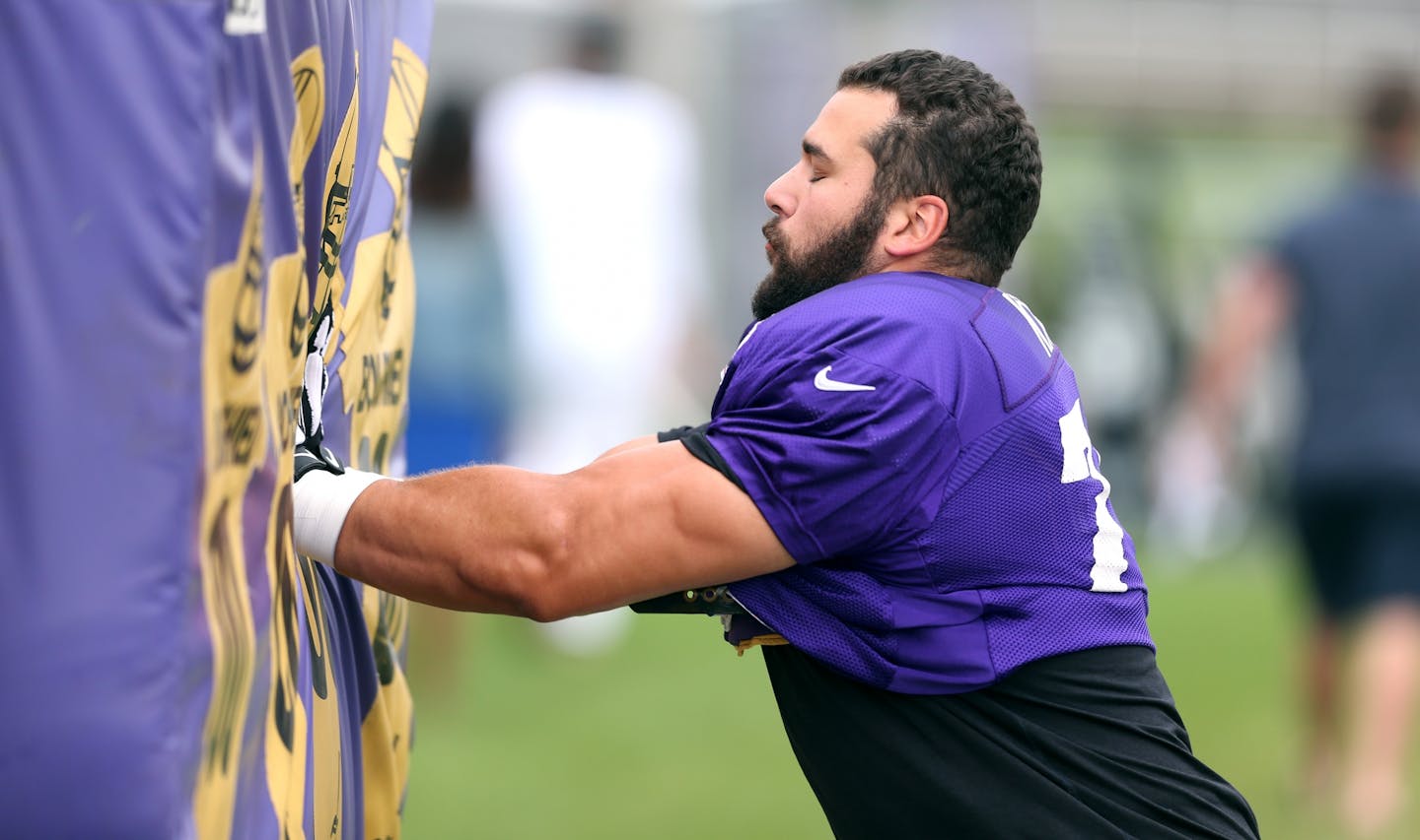 Vikings left tackle Matt Kalil