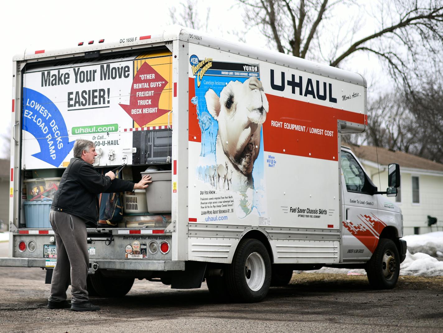 Greg Smith closed the roll-up door of his U-Haul moving truck after packing up belongings Saturday afternoon in Osseo. ] AARON LAVINSKY &#xef; aaron.lavinsky@startribune.com Dozens of Osseo residents are likely to be displaced from an apartment complex after their landlord gave them blanket notices to vacate by April 30. Many tenants have lived there for more than a decade, and some say it has been impossible finding another place to live. The loss of affordable housing in the west metro continu