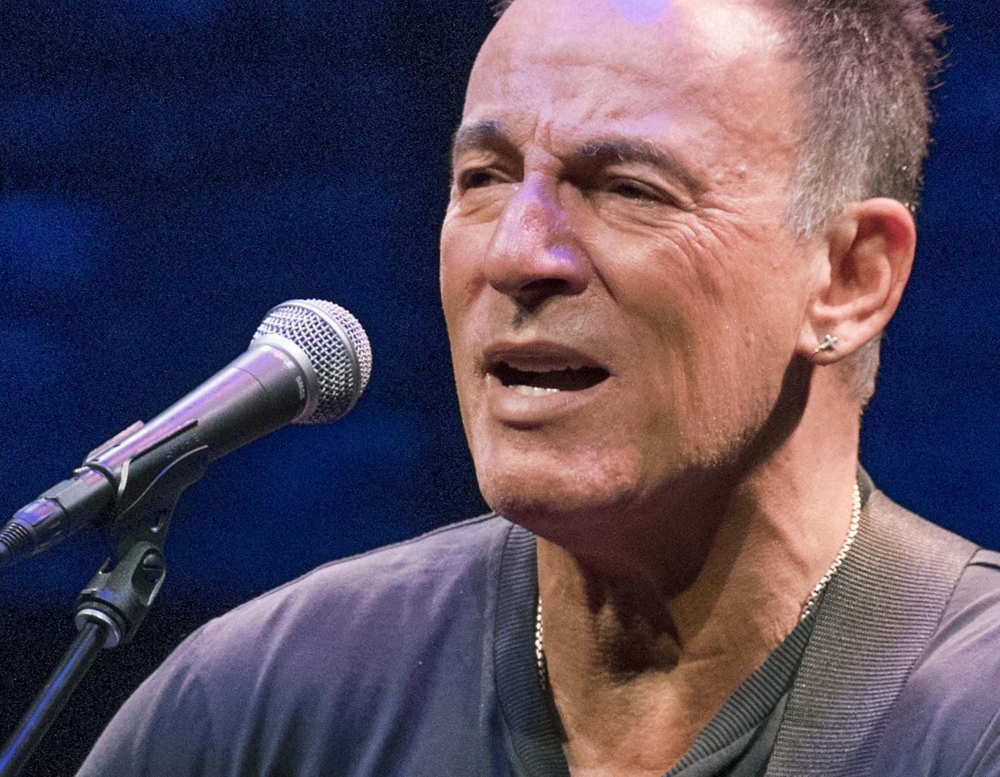 FILE-- Bruce Springsteen in "Springsteen on Broadway," an evening of singing and storytelling, at the Walter Kerr Theater in New York, Oct. 12, 2017. As of Dec. 28, Springsteen&#x2019;s solo show of songs and stories had its strongest week of the year so far, bringing in $2,411,185 with only five shows. (Sara Krulwich/The New York Times) ORG XMIT: XNYT4