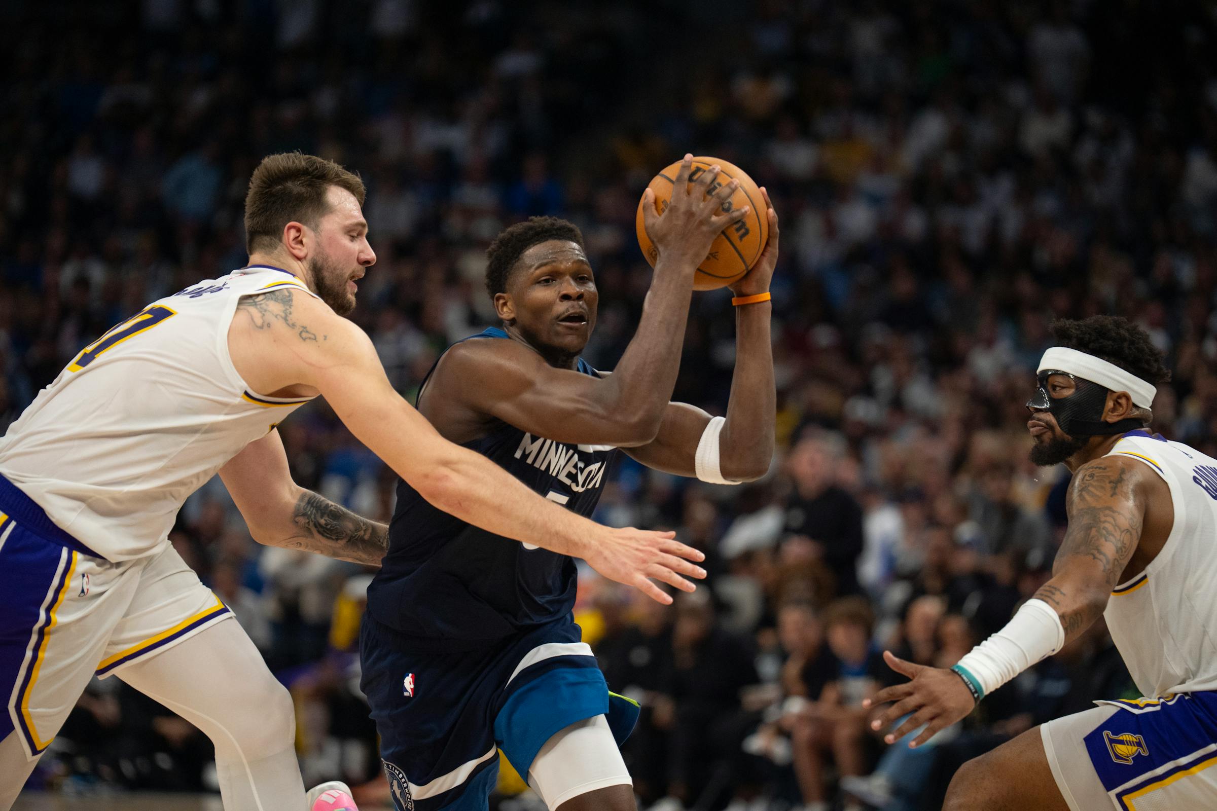 Wolves face Lakers in Game 5 while leading series 3-1 in NBA Playoffs