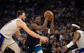 After taking control of the series following Sunday’s thrilling — and controversial — victory, Anthony Edwards and the Minnesota Timberwolves ca