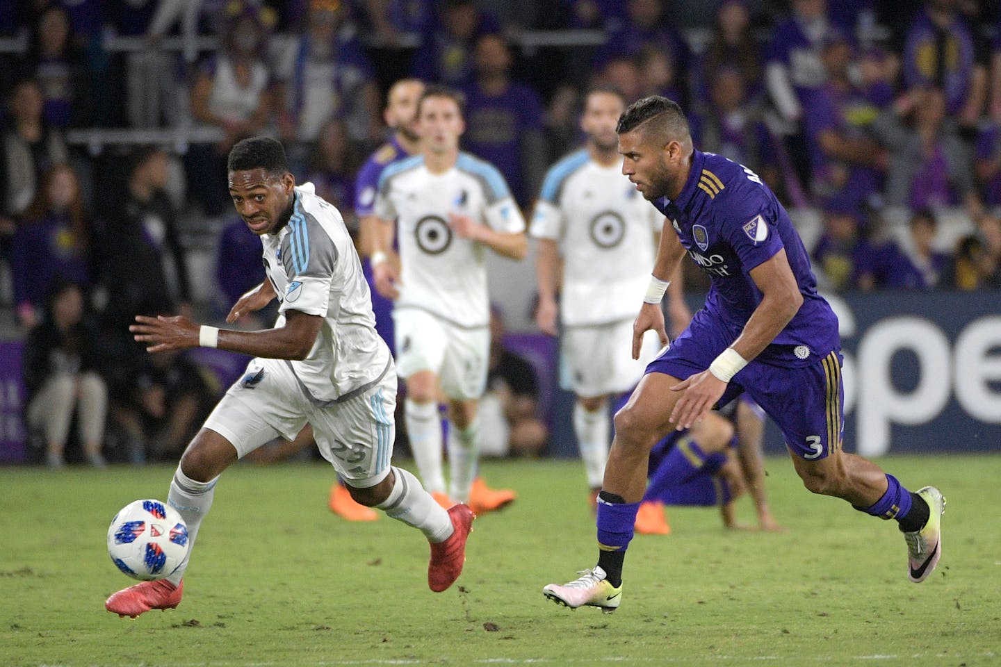 Loons rookie forward Mason Toye made an impact in his MLS debut Saturday night, helping to set up Ethan Finlay's winning goal in a 3-2 victory at Orlando City.