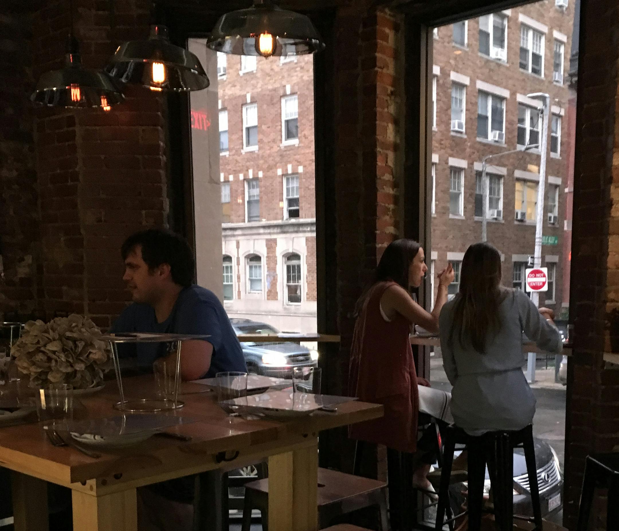 Select Oyster Bar in Boston was a new find in a familiar city.