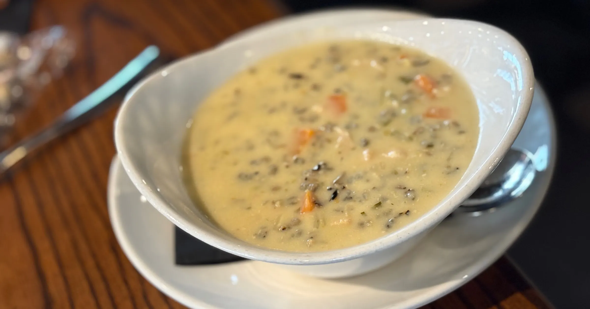 3 Orte, an denen man die legendäre Minnesota-Hühner-Wildreis-Suppe bekommt ...