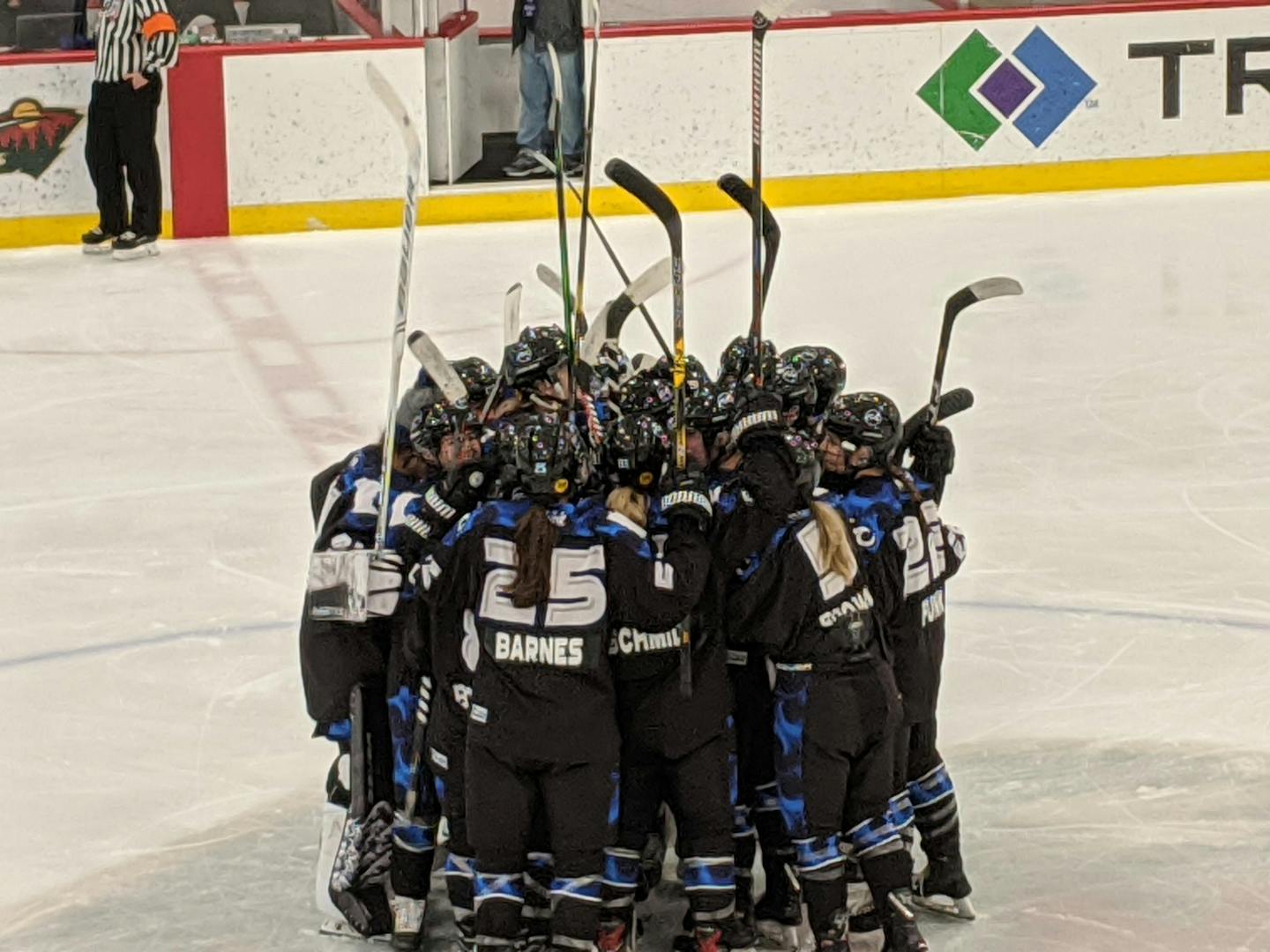 Minnesota Whitecaps players celebrated their 1-0 overtime victory over the Metropolitan Riveters on Sunday, March 8, 2020, at Tria Rink in St. Paul. (Randy Johnson/rjohnson@startribune.com)