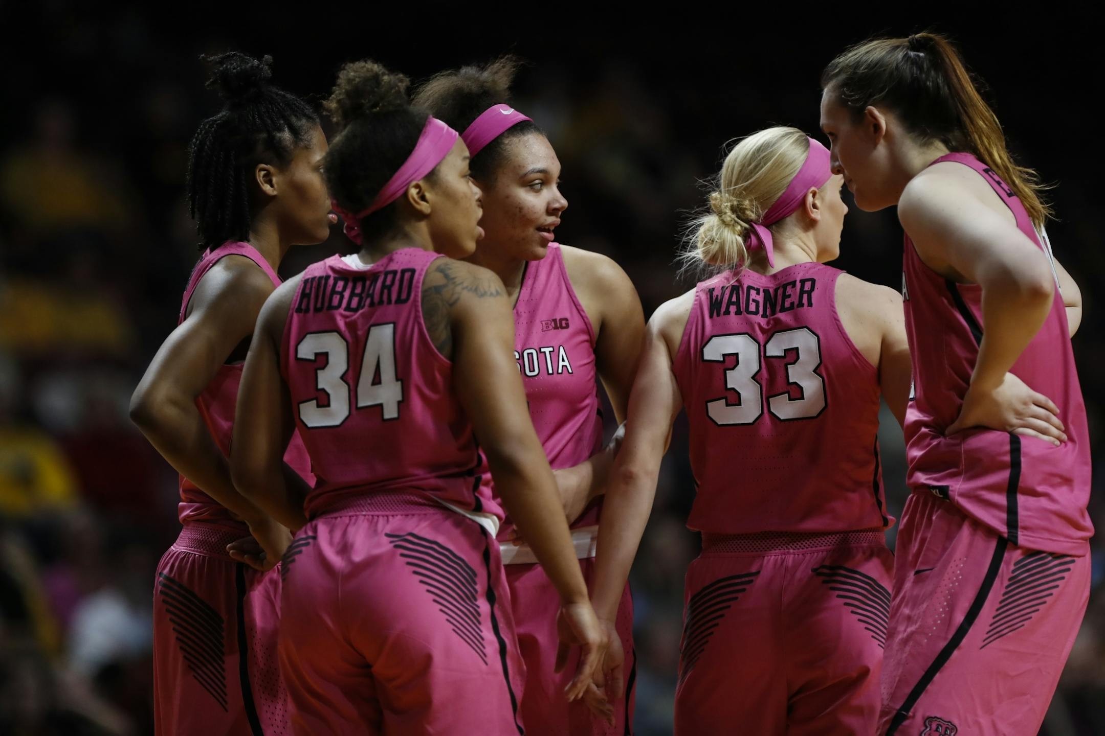 The Gophers women basketball players wore pink during their Valentine's Day game.