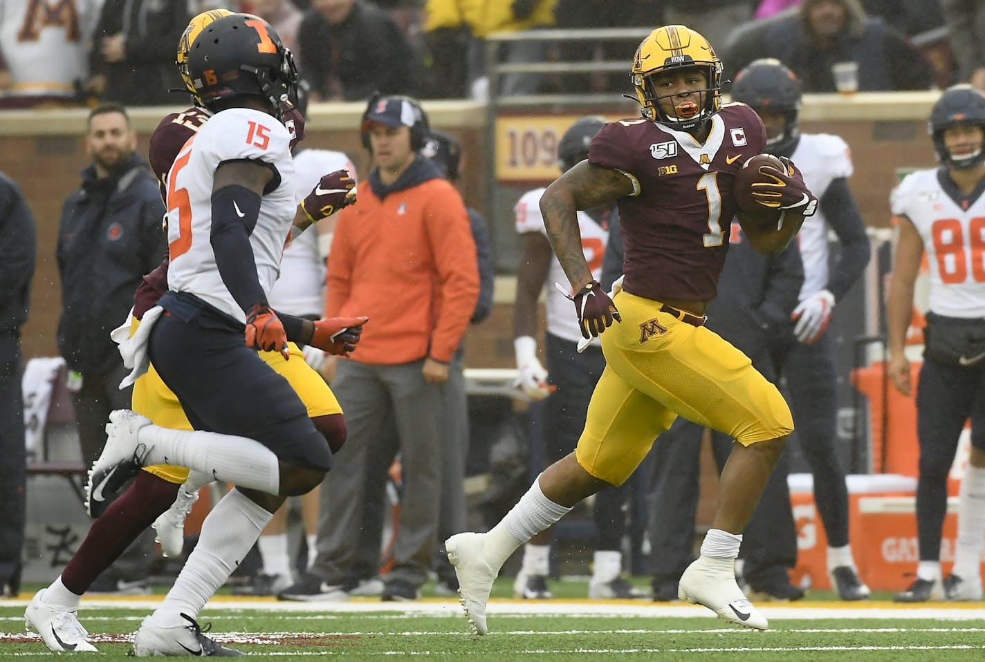 Gophers running back Rodney Smith broke free for a first down, on a modest gain by Saturday's standards.