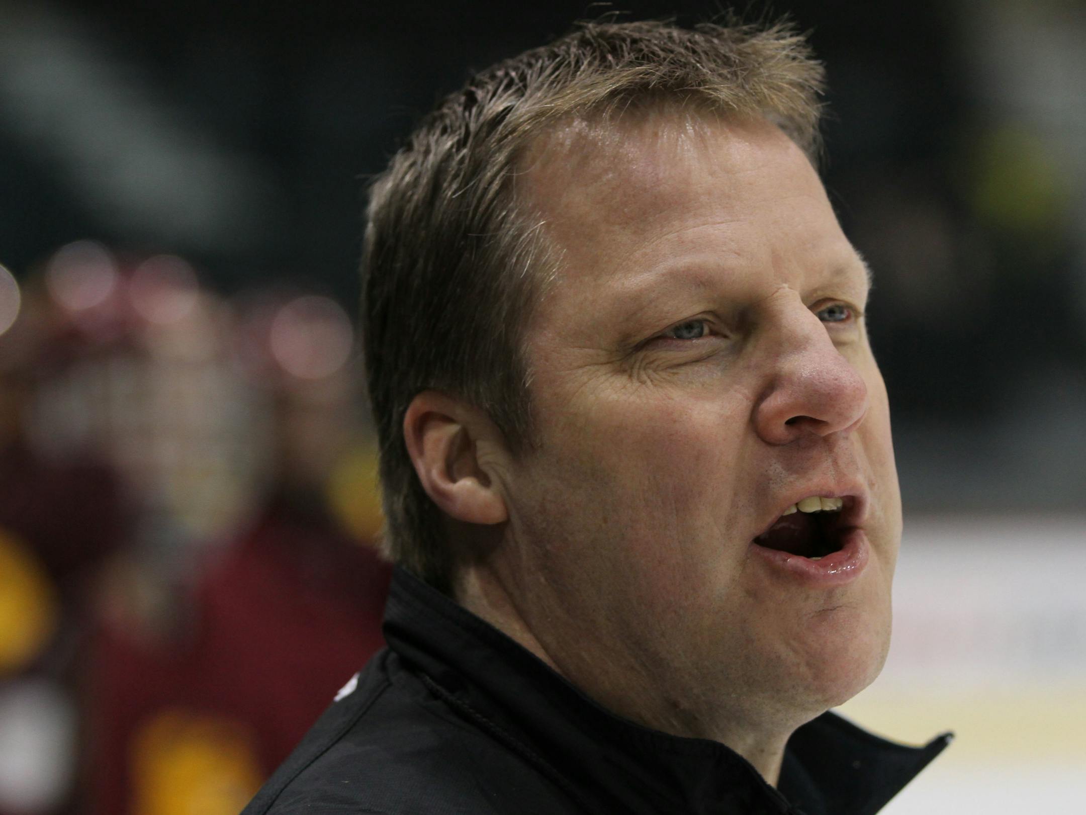 Minnesota Duluth head hockey coach Scott Sandelin.