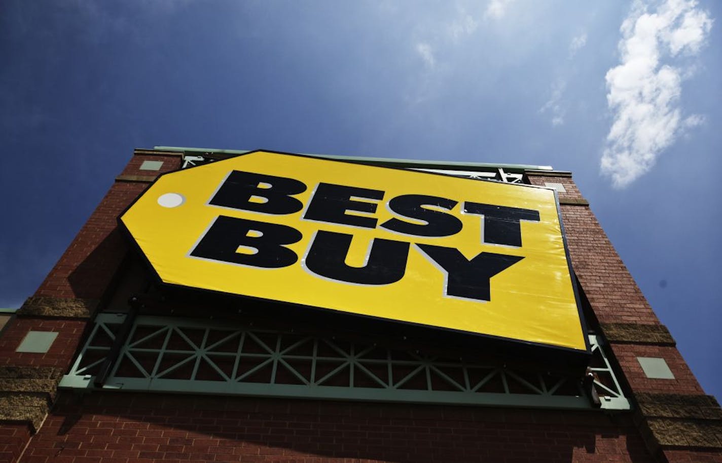 Best Buy signage Thursday, June 7, 2012, in Richfield, MN for an upcoming story.