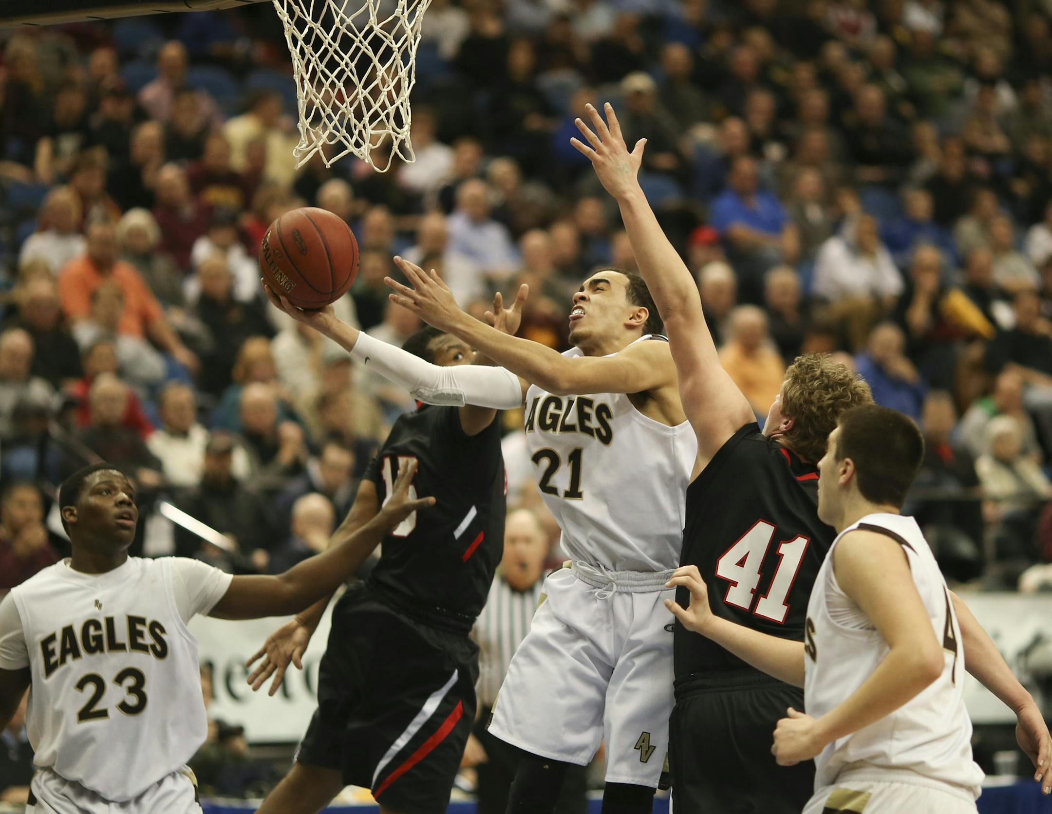 Apple Valley point guard Tyus Jones