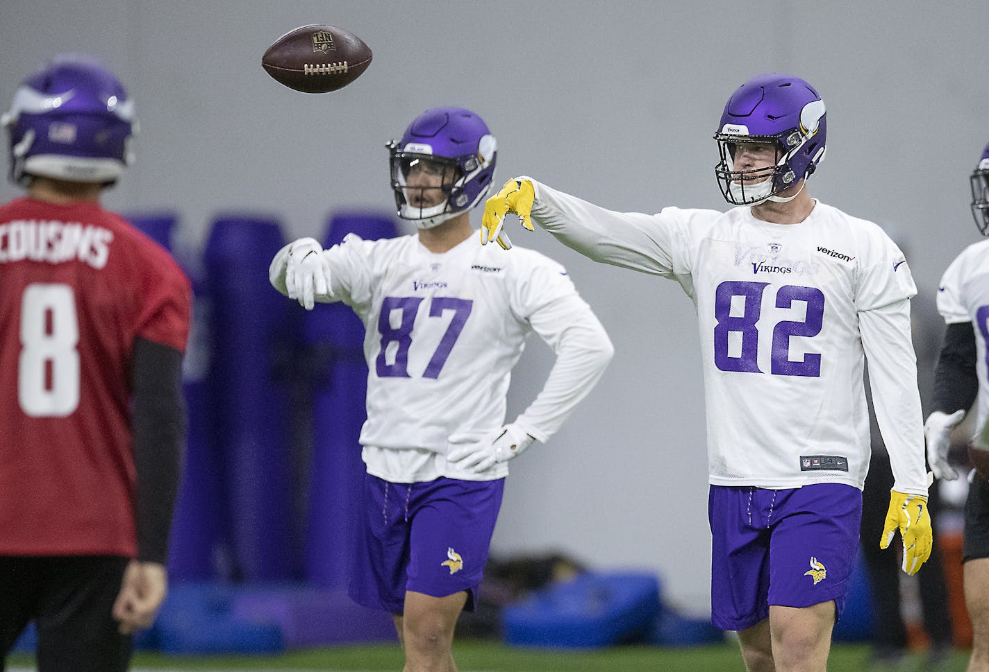 Minnesota Vikings tight end Kyle Rudolph, right, took to the field for practice at the TCO Performance Center, Wednesday, May 22, 2019 in Eagan, MN. ] ELIZABETH FLORES &#x2022; liz.flores@startribune.com