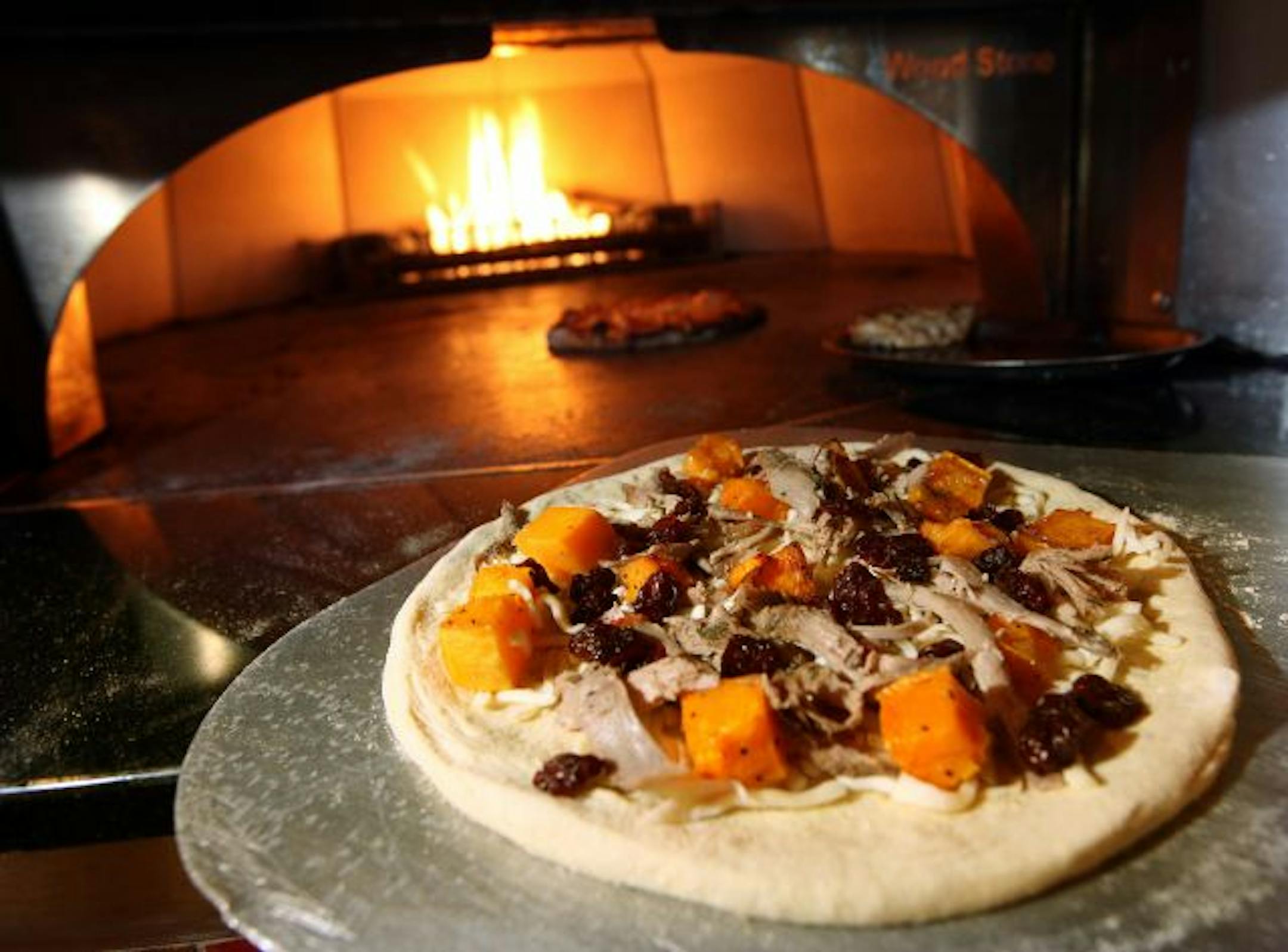 Duck confit pizza