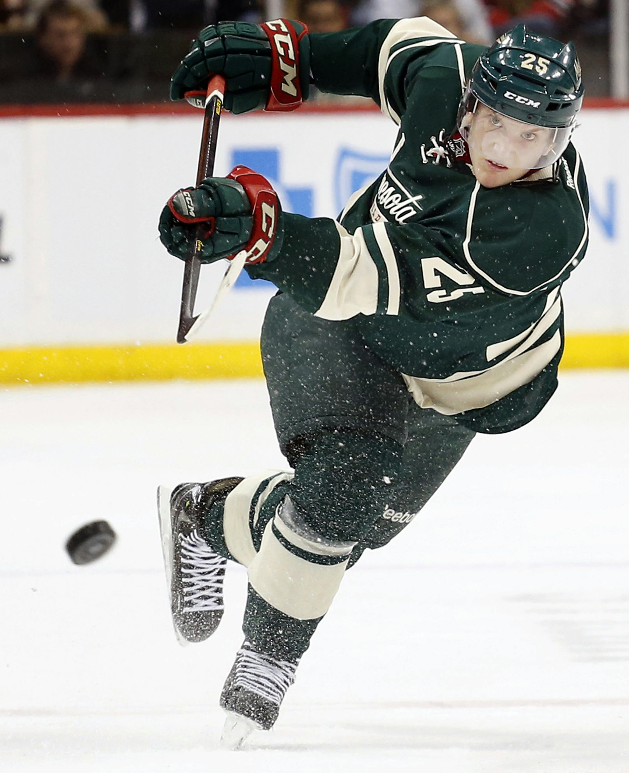 The Minnesota Wild's Jonas Brodin shoots in the first period against the Chicago Blackhawks at Xcel Energy Center in St. Paul, Minnesota, on Tuesday, April 9, 2013. (Carlos Gonzalez/Minneapolis Star Tribune/MCT) ORG XMIT: 1137329 ORG XMIT: MIN1304092142480288 ORG XMIT: MIN1306282149392556