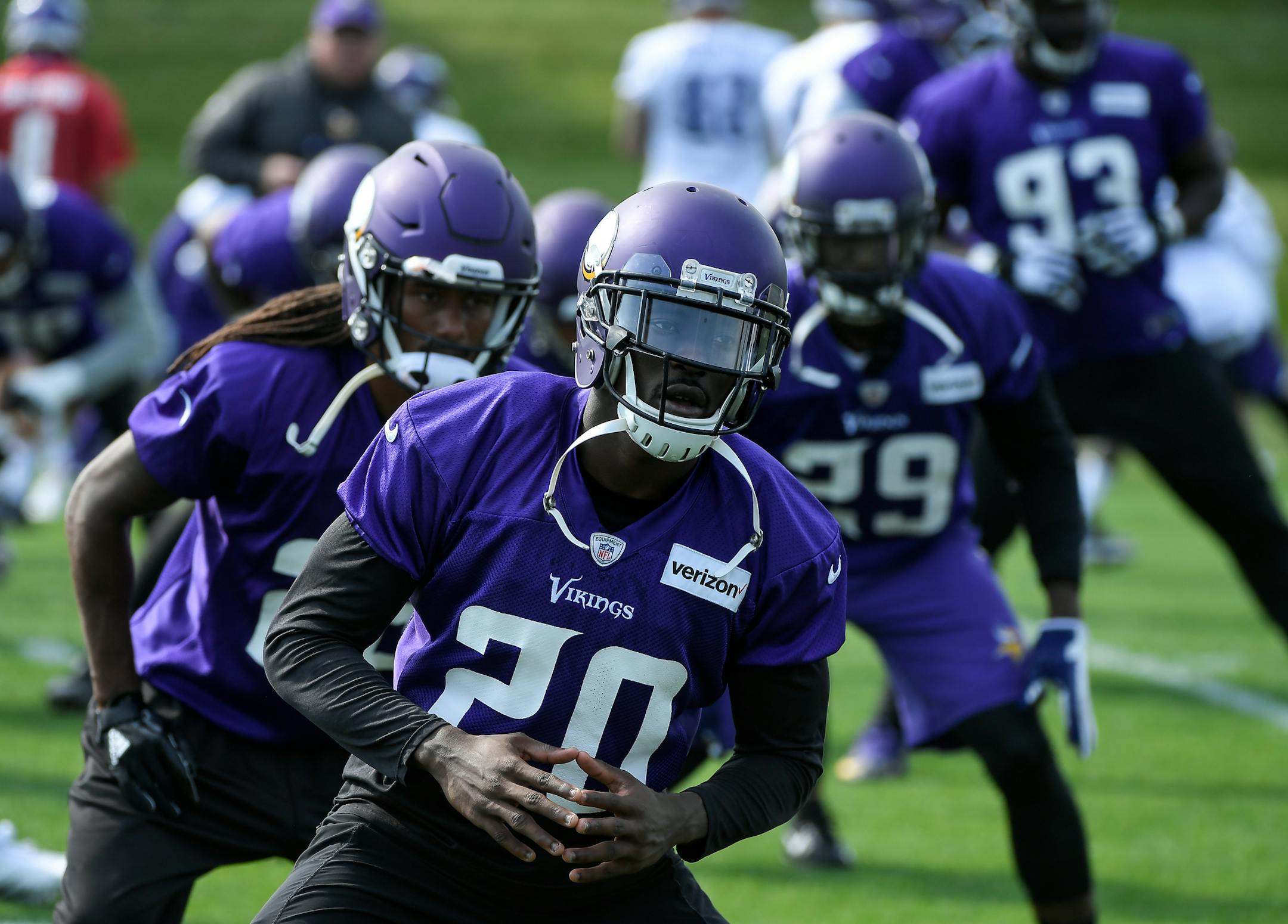 Vikings cornerback Mackensie Alexander looked on during warmups Wednesday afternoon. ] AARON LAVINSKY &#xef; aaron.lavinsky@startribune.com The Minnesota Vikings practiced Wednesday, Sept. 13, 2017 at Winter Park in Eden Prairie, Minn.