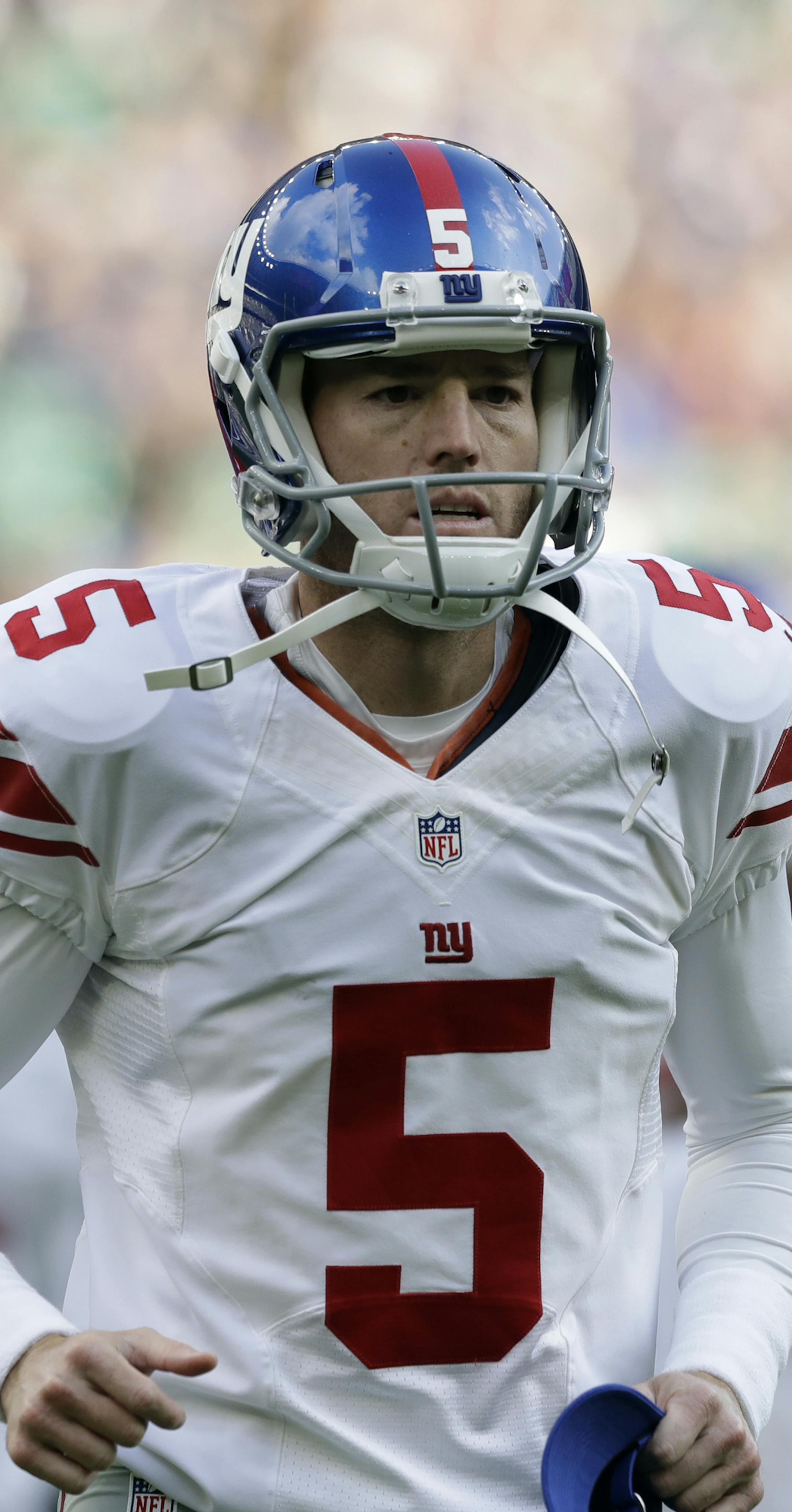 New York Giants kicker Robbie Gould (5) runs on the field before an NFL football game between New York Giants and Los Angeles Rams at Twickenham stadium in London, Sunday Oct. 23, 2016. (AP Photo/Matt Dunham)