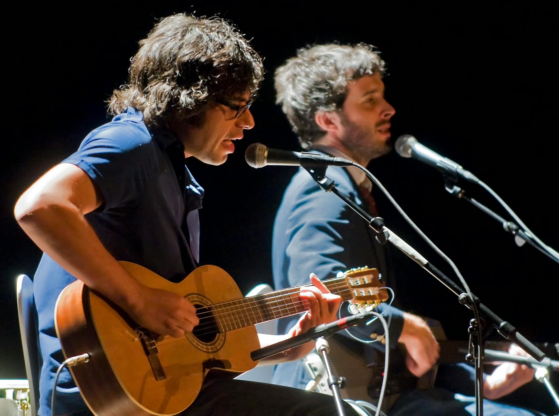 DAVID BREWSTER � dbrewster@startribune.com Tuesday_05/13/08_Minneapolis FLIGHT OF THE CONCHORDS Jemaine Clement (glasses) and Bret McKenzie (no glasses) perform at the Orphium Theater in Minneapolis.