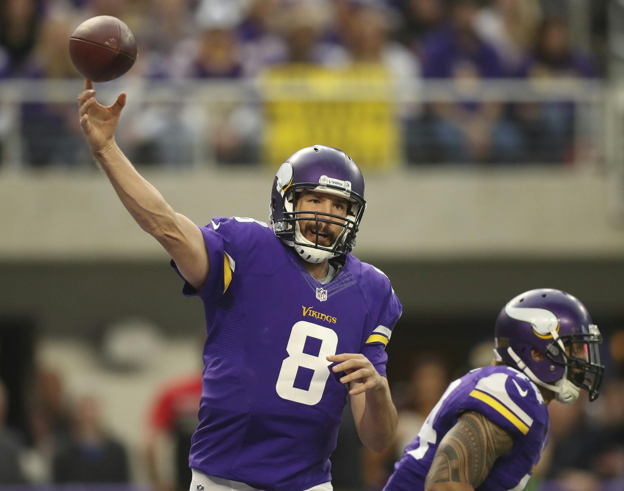 Vikings quarterback Sam Bradford (8) threw to Vikings wide receiver Jarius Wright (17) in the first quarter. ] JEFF WHEELER ï jeff.wheeler@startribune.com The Minnesota Vikings beat the Chicago Bears 38-10 in their final game of the NFL season Sunday afternoon, January 1, 2017 at U.S. Bank Stadium in Minneapolis.