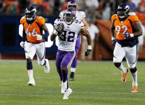 Vikings rookie running back Roc Thomas scored on a 74-yard touchdown catch in an exhibition game Saturday against the Broncos.