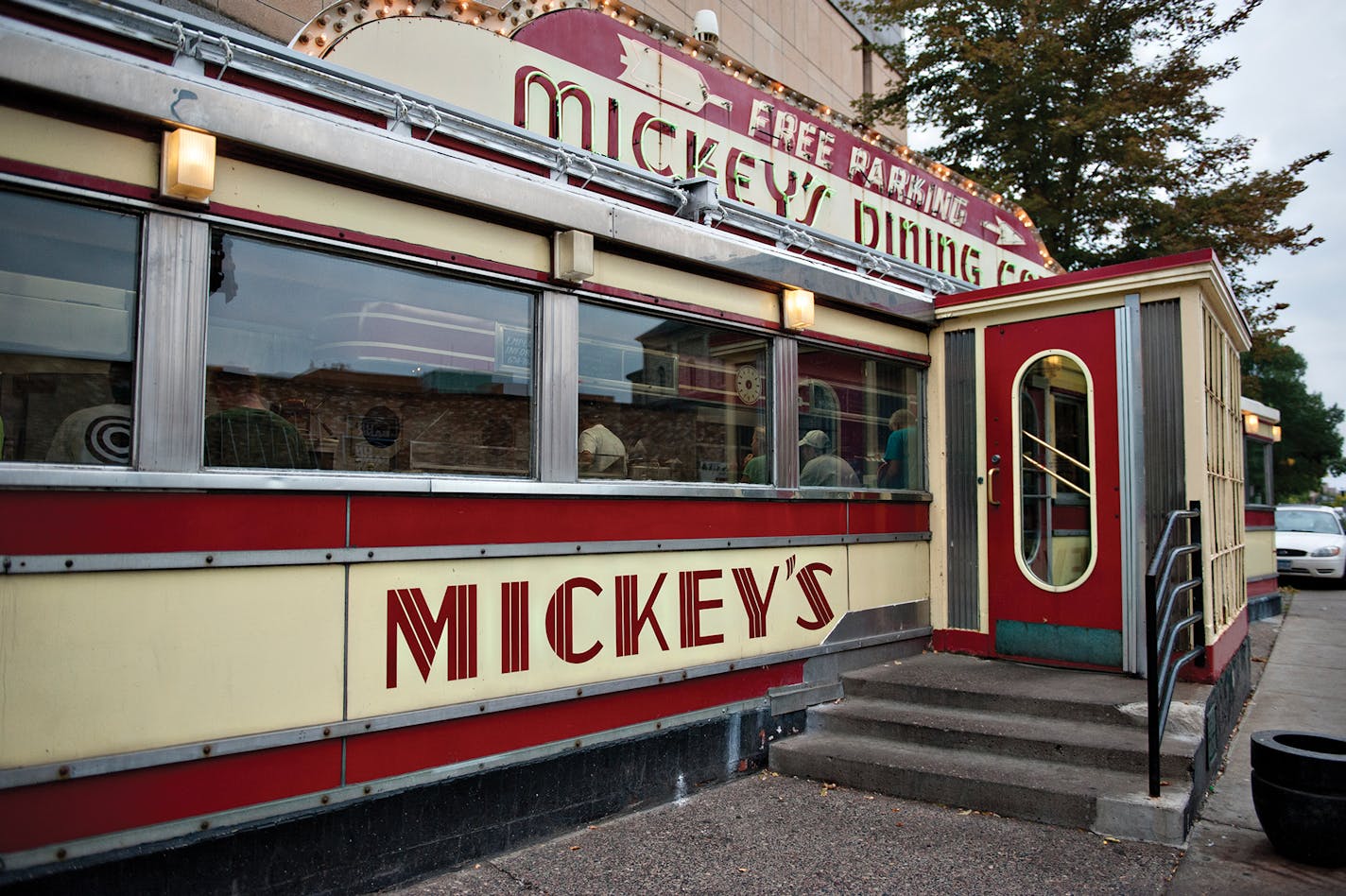 Mickey's Diner