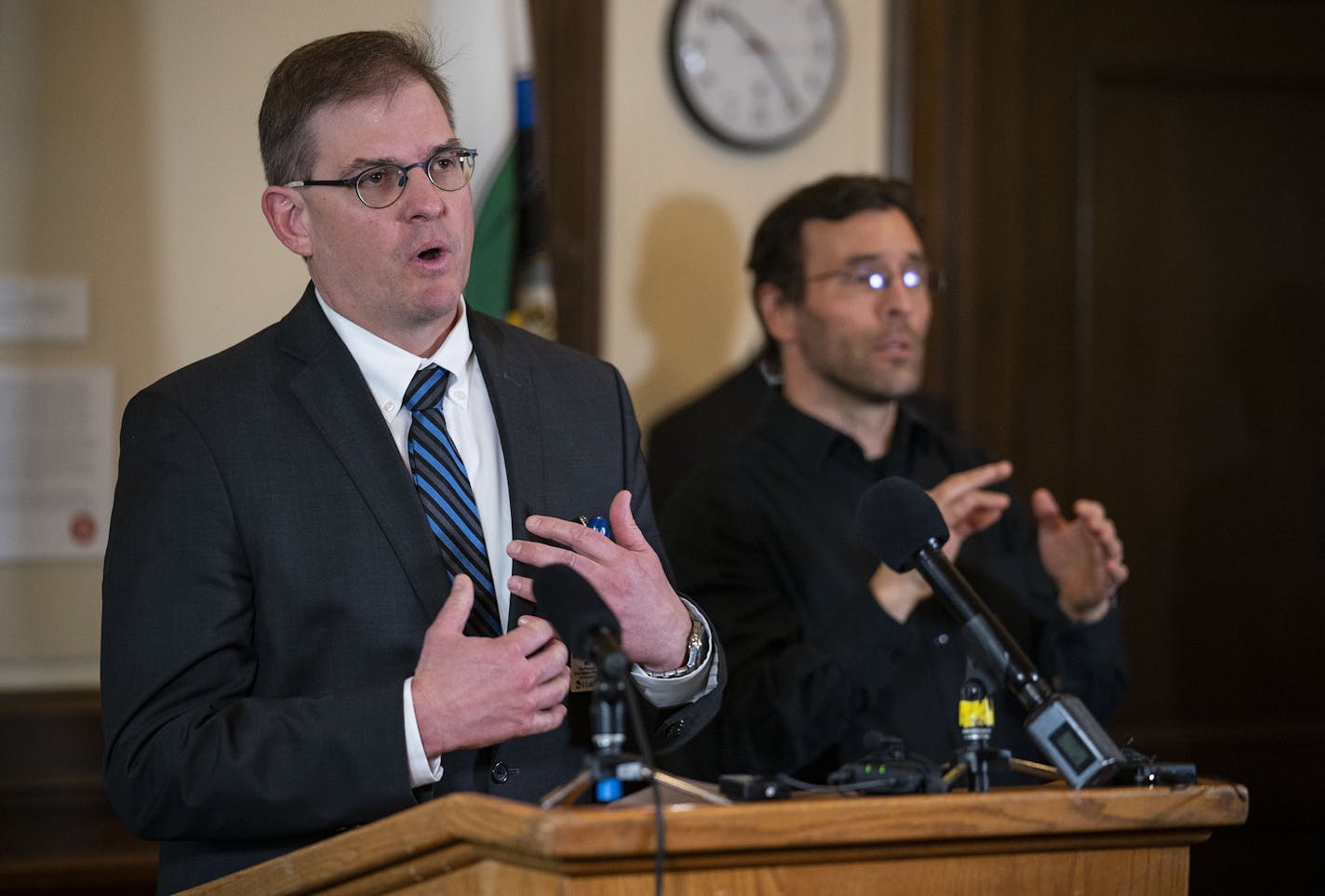 St. Luke&#x2019;s Chief Medical Officer Dr. Nick Van Deelen at a news conference last week.