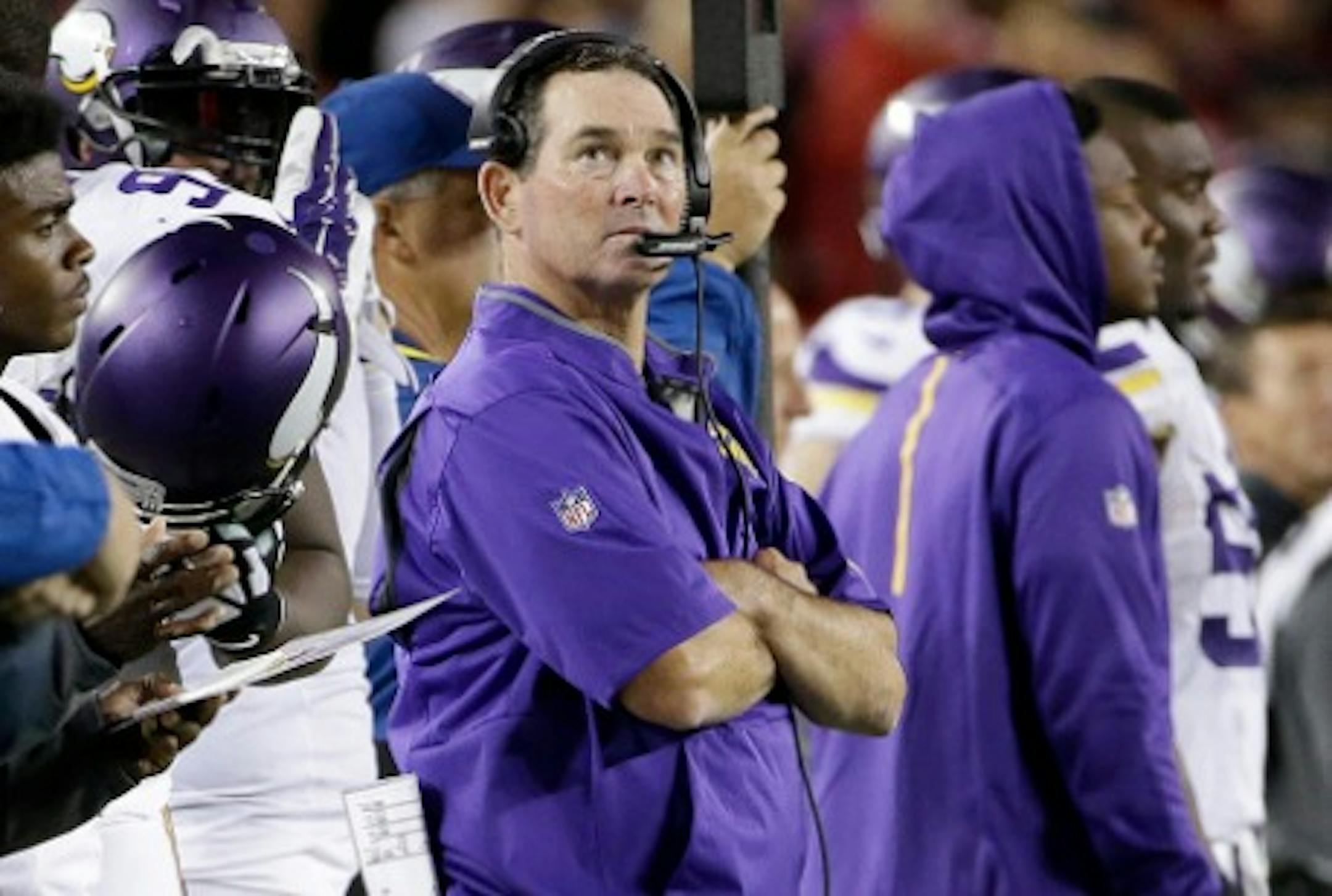 Minnesota Vikings head coach Mike Zimmer watches during the second half of an NFL football game against the San Francisco 49ers in Santa Clara, Calif., Monday, Sept. 14, 2015. The 49ers won 20-3. (AP Photo/Marcio Jose Sanchez)