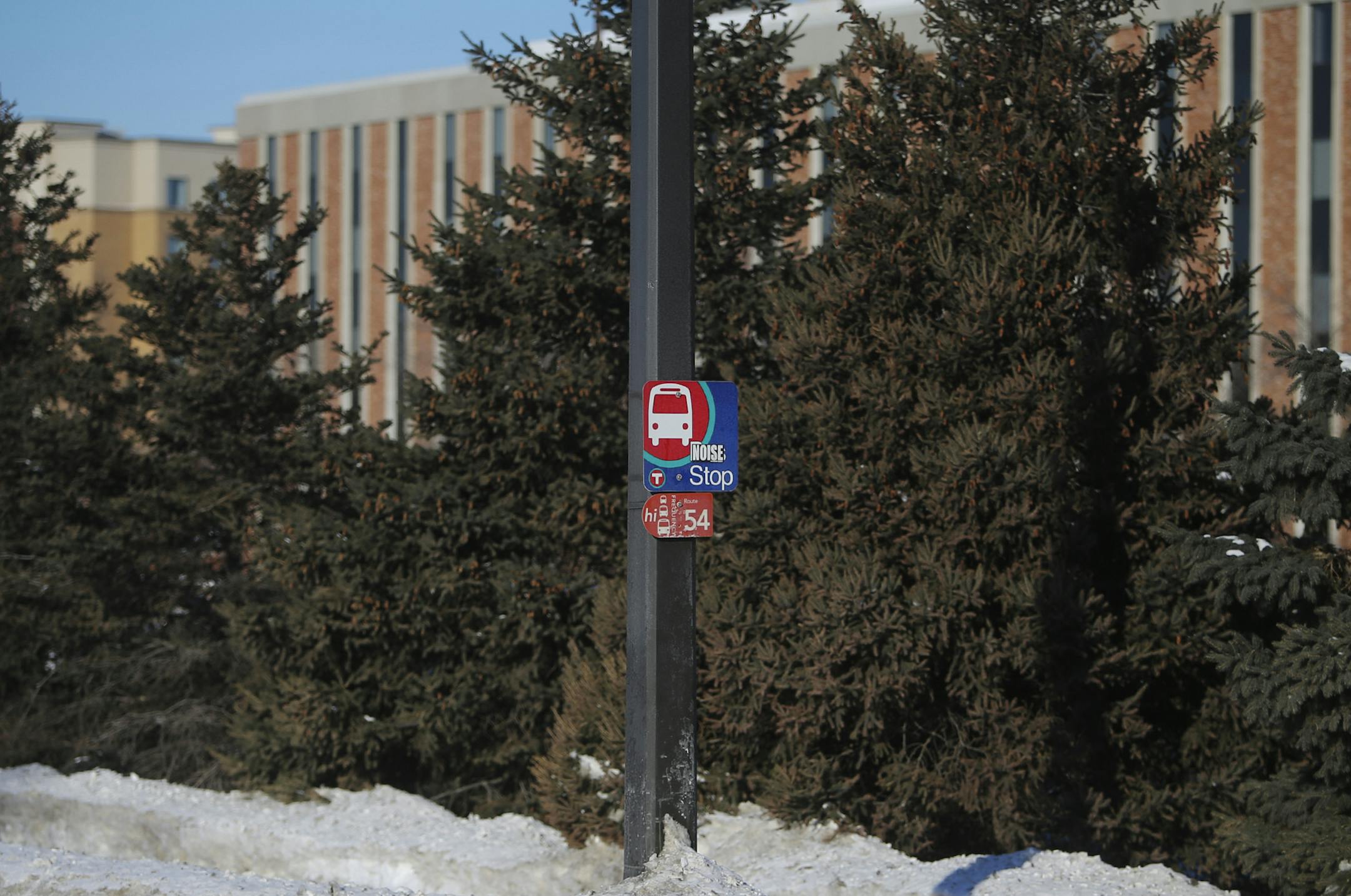 For immigrants with legal status a busstop is witin a block of the current US Customs and Immigration Services offices seen housed in the brick building to the rearThursday, Feb. 6, 2014, in Bloomington, MN..](DAVID JOLES/STARTRIBUNE) djoles@startribune.com Hundreds of immigrants who have had an easy bus ride to the US Customs and Immigration Services office to get green cards and visas will soon have to figure out how to get to the new federal immigration office that accidentally moved way off