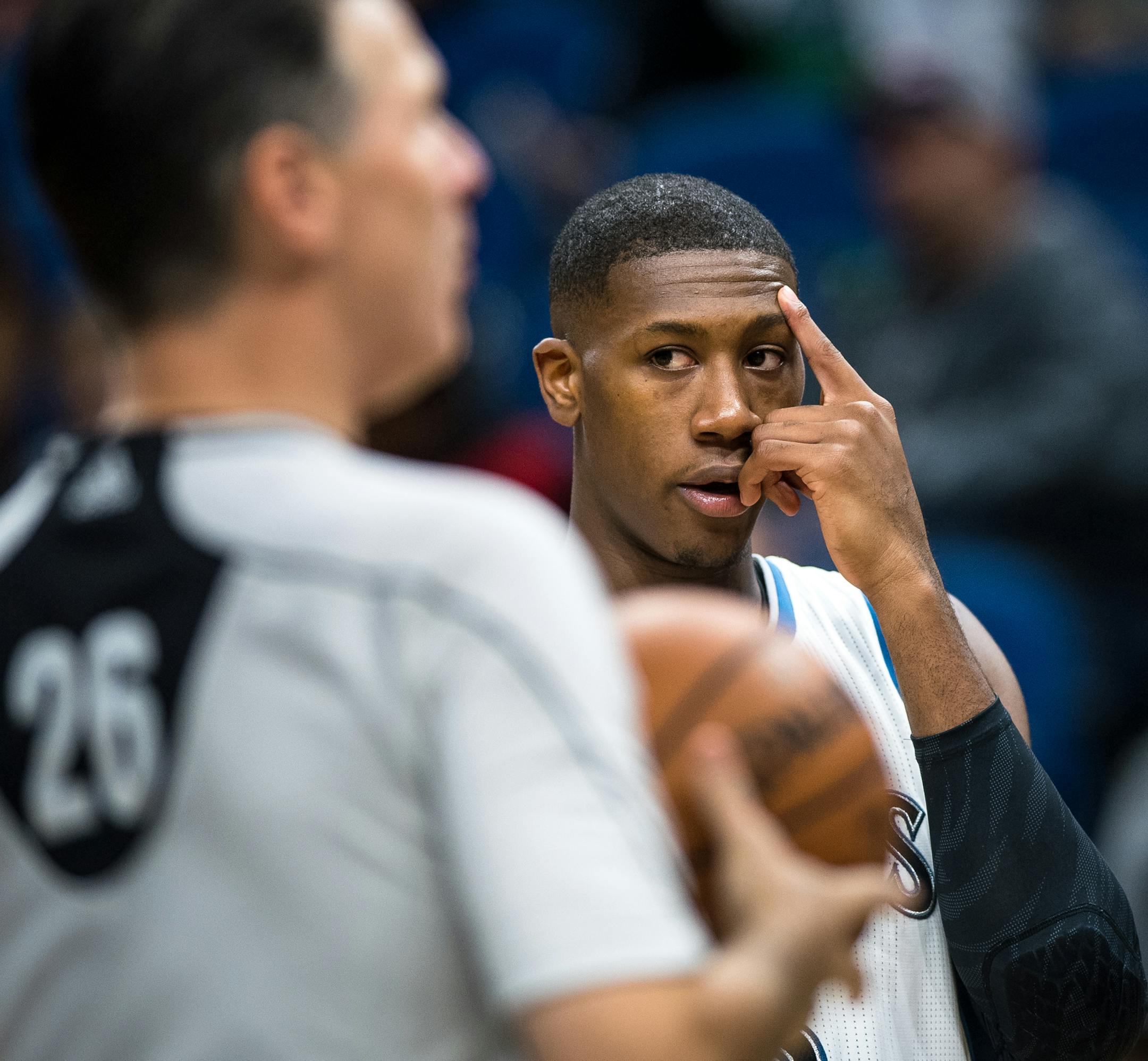 Minnesota Timberwolves guard Kris Dunn (3) looked on during a break in action in the fourth quarter Wednesday. ] (AARON LAVINSKY/STAR TRIBUNE) aaron.lavinsky@startribune.com The Minnesota Timberwolves played the Memphis Grizzlies in a preseason game on Wednesday, Oct. 19, 2016 at Target Center in Minneapolis, Minn.