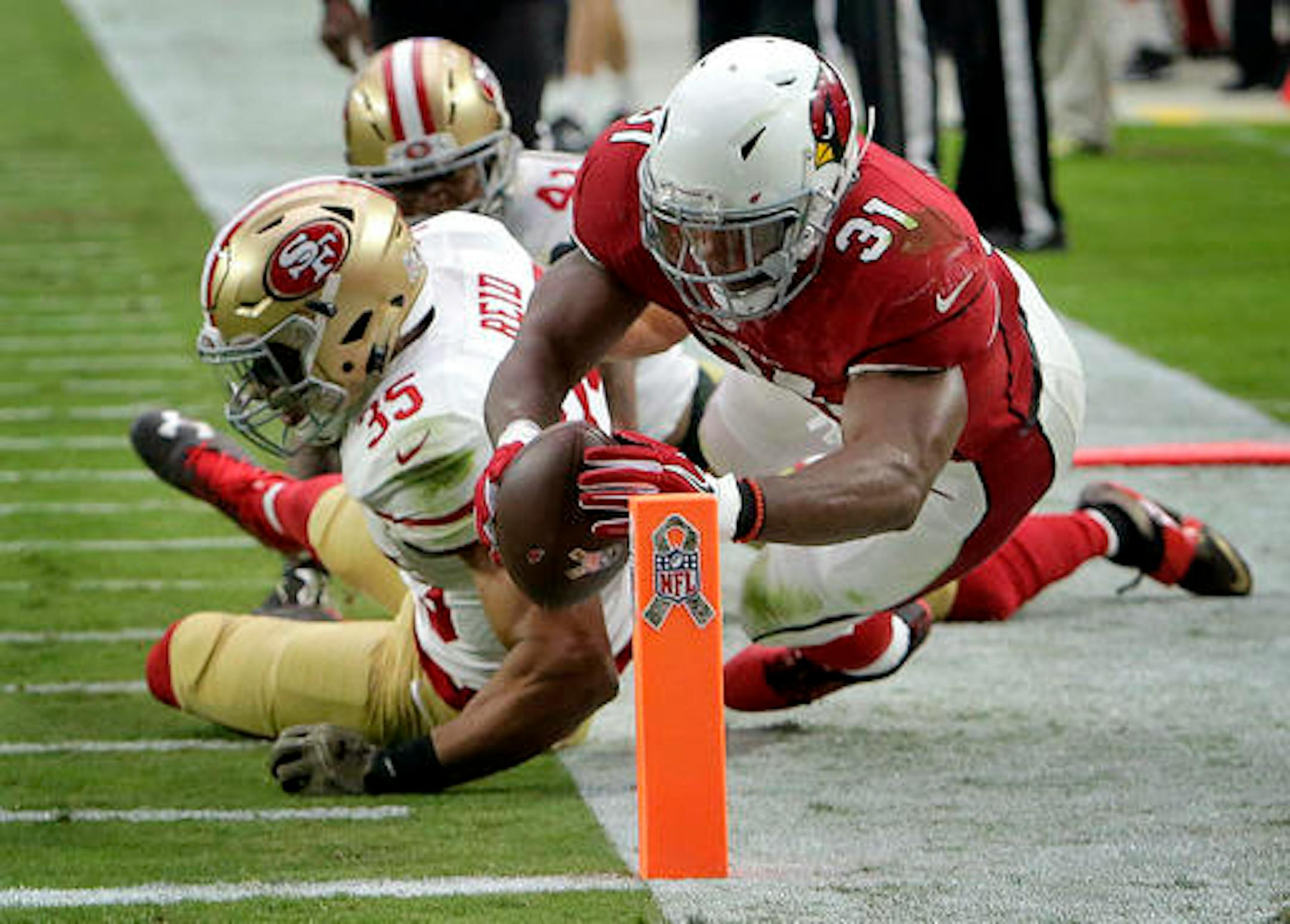 Running back David Johnson, scoring against San Francisco last week, brings big-play ability for the Cardinals.