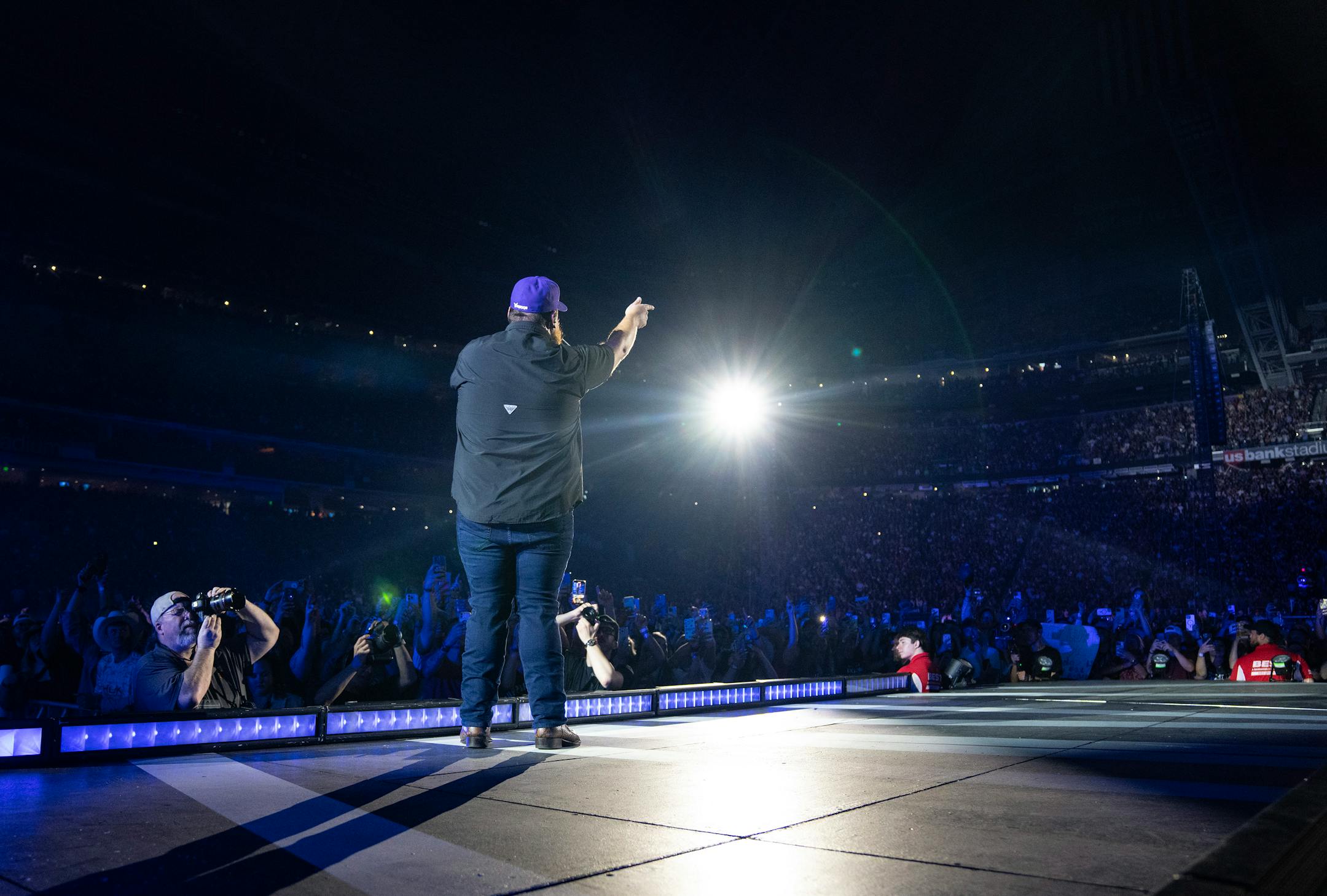 Luke Combs performs at U.S. Bank Stadium.