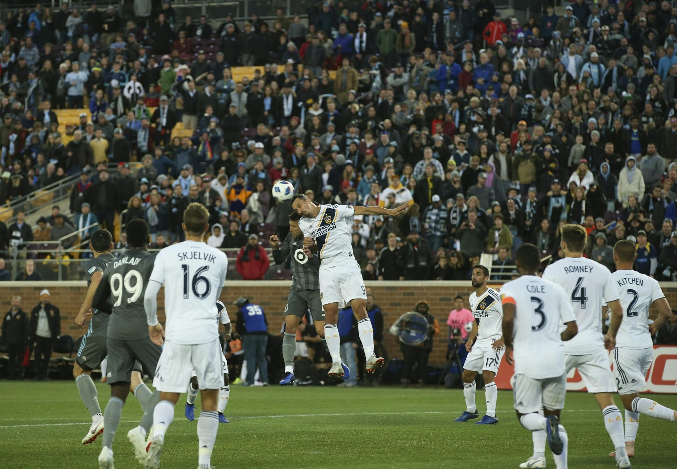 Los Angeles Galaxy forward Zlatan Ibrahimovic (9) beat Minnesota United defender Francisco Calvo (5) to the ball for a header in the second half.