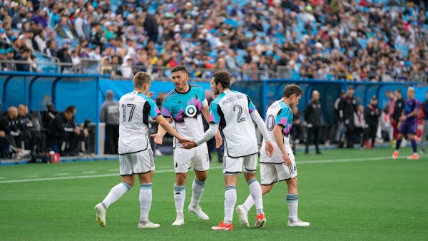 Oluwaseyi gets Loons going in 3-0 victory at Charlotte 