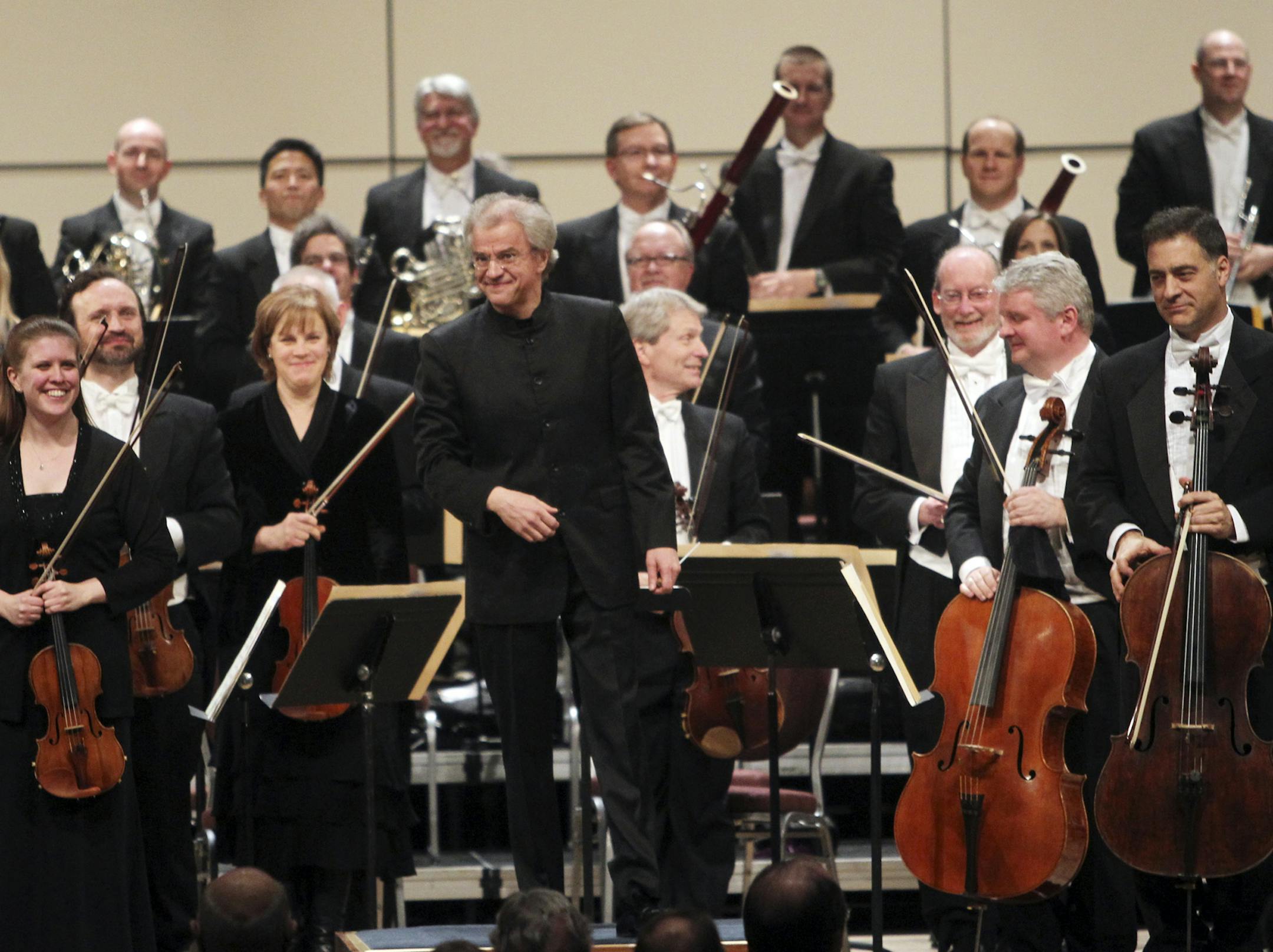 Locked out musicians from the Minnesota Orchestra, led by conductor Osmo Vanska, center, played a concert at the Minneapolis Convention Center that was proposed by Mayor R. T. Rybak to mark the Grammy nominated CD of music of Sibelius Friday, Feb. 1, 2013, in Minneapolis, MN.] (DAVID JOLES/STARTRIBUNE) djoles@startribune.com Locked out musicians from the Minnesota Orchestra, led by conductor Osmo Vanska, with the music of Sibelius, played a concert at the Minneapolis Convention Center that was p
