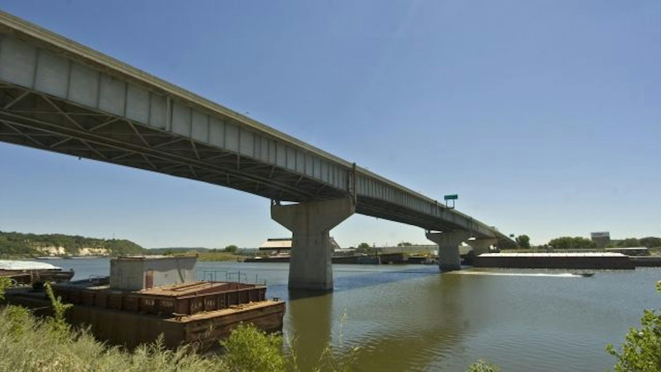 The Lafayette Bridge in St. Paul will be rebuilt.