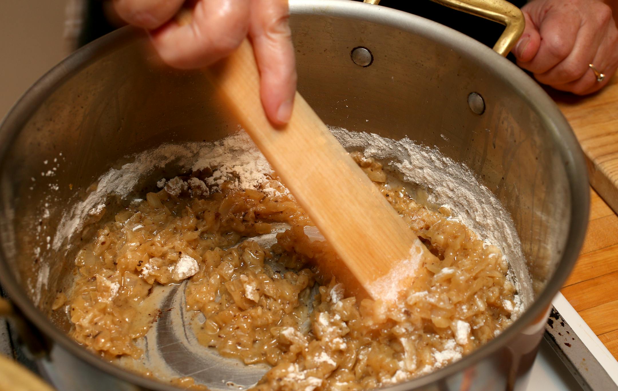 Turkey pot pie. Minneapolis, MN on October 31, 2013. ] JOELKOYAMA‚Ä¢joel koyama@startribune