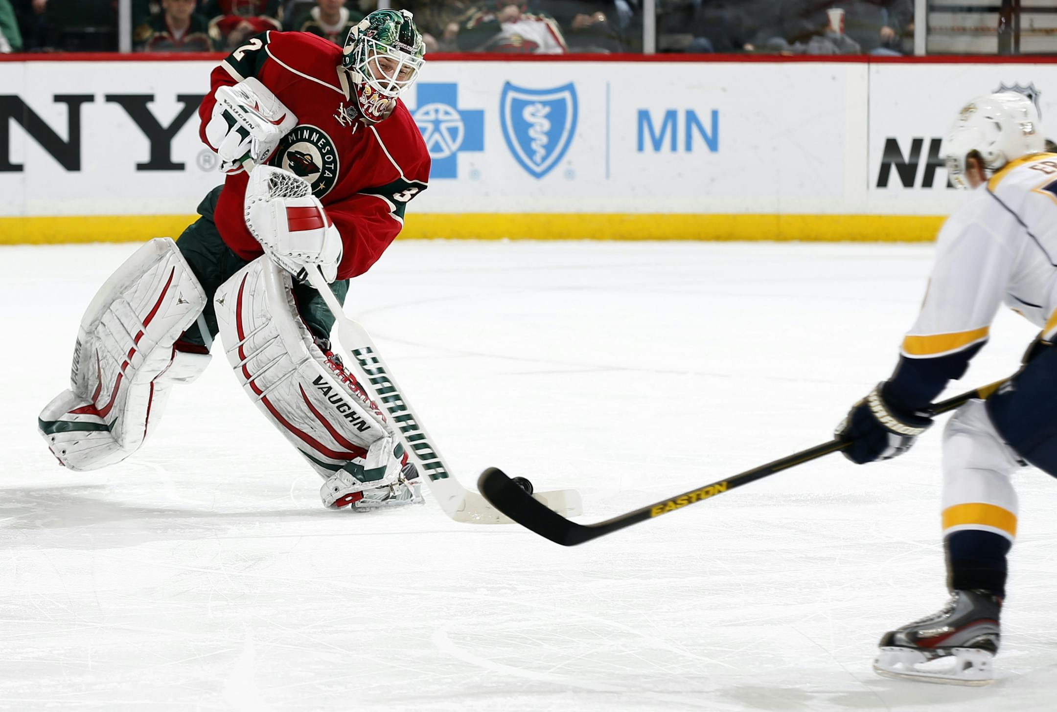 Niklas Backstrom tried to clear the puck in the third period. It was intercepted by Martin Erat who scored on the empty net and gave the Predators a 2-1 lead.