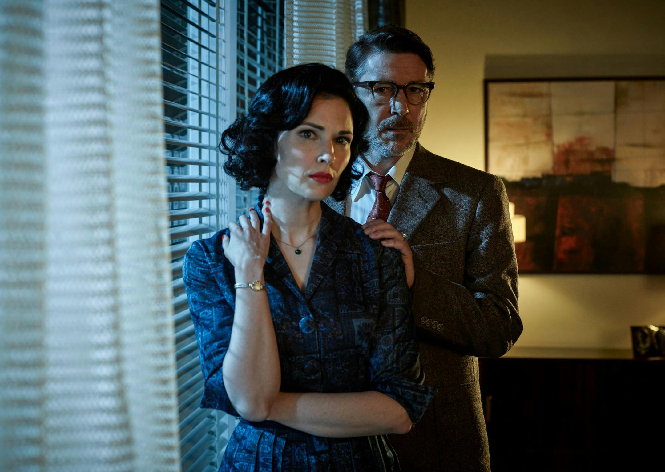 Laura Mennell as Mimi Hynek and Aidan Gillen as Dr. Allen Hynek in HISTORY&#x2019;s new drama series &#x201c;Project Blue Book&#x201d; premiering January 8. Photo by Eduardo Araquel/HISTORY
Copyright 2019