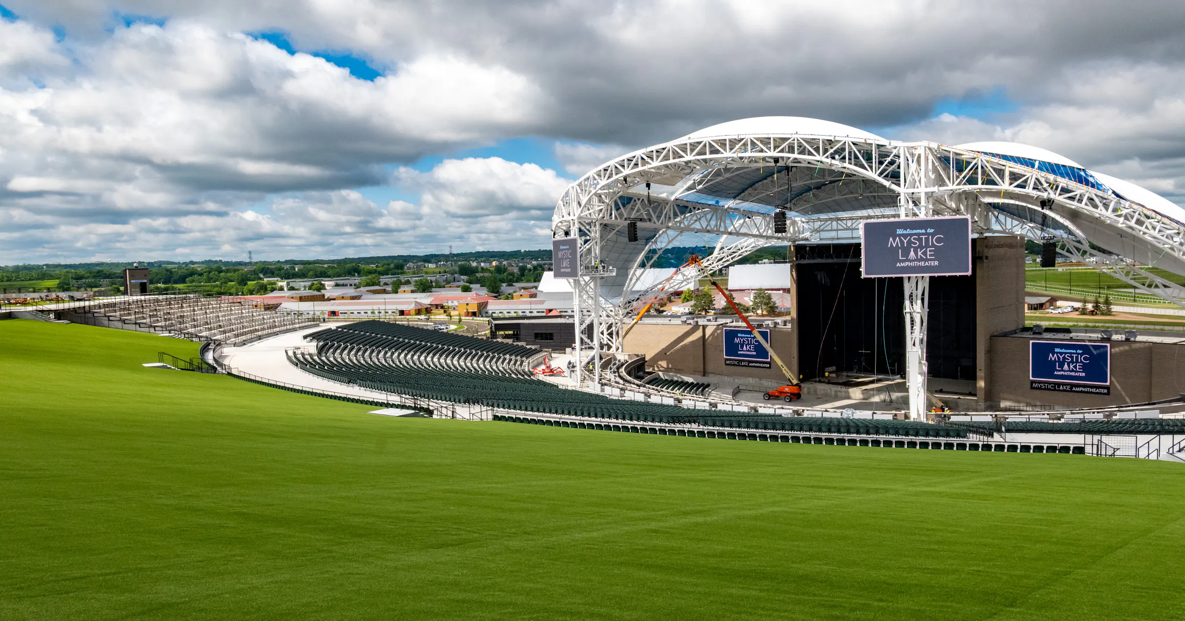 Das Mystic Lake Amphitheater stärkt die Präsenz von Live Nation in ...
