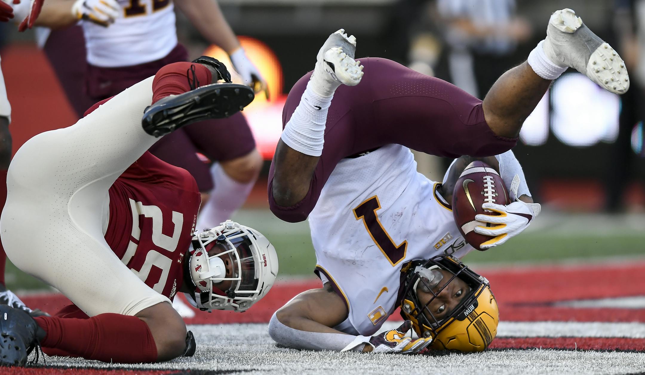 Gophers running back Rodney Smith (1) scored against Nebraska last month.