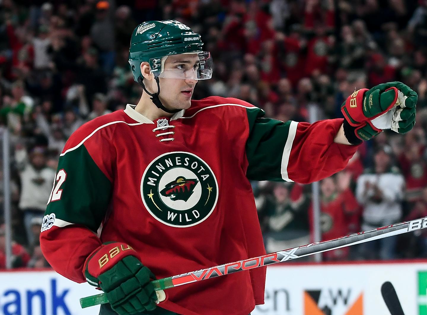 After scoring a goal in the third period, Minnesota Wild right wing Nino Niederreiter (22) gestured to left wing Zach Parise (11), who had the assist on the play. ] AARON LAVINSKY &#xef; aaron.lavinsky@startribune.com The Minnesota Wild played the Carolina Hurricanes on Tuesday, April 4th, 2017 at Xcel Energy Center in St. Paul, Minn. ORG XMIT: MIN1704042155380407