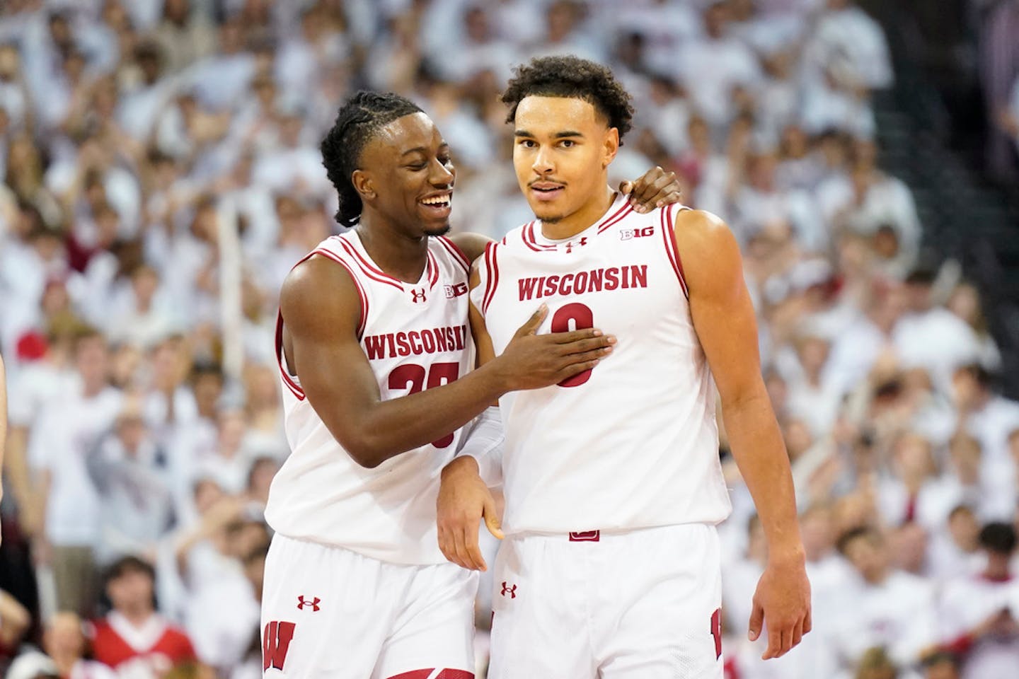 John Tonje Scores 41 Points As Wisconsin Tops No. 9 Arizona 103-88 In ...