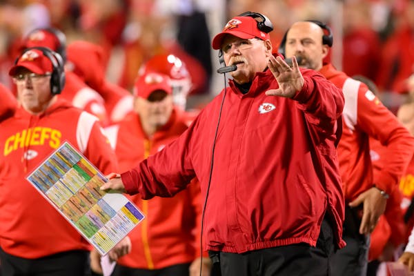 Andy Reid and the Chiefs can win their seventh straight AFC West title with a win over the Texans on Sunday. 