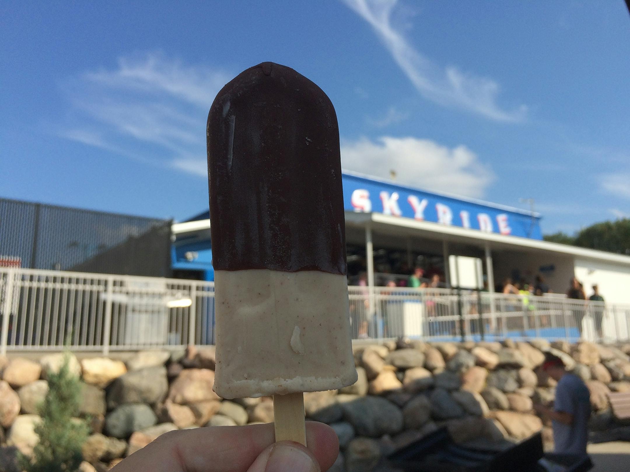 Rick Nelson, Star Tribune Minnesota State Fair 2016: New food Banana Cinnamon and Cream at JonnyPops