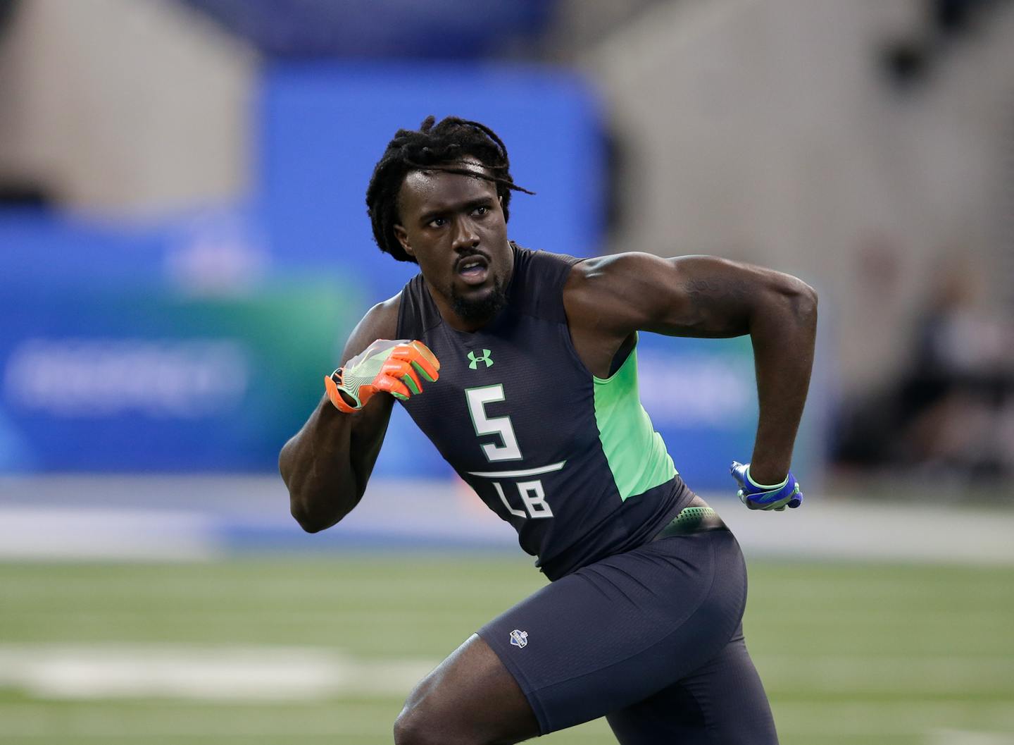 Gophers linebacker De'Vondre Campbell