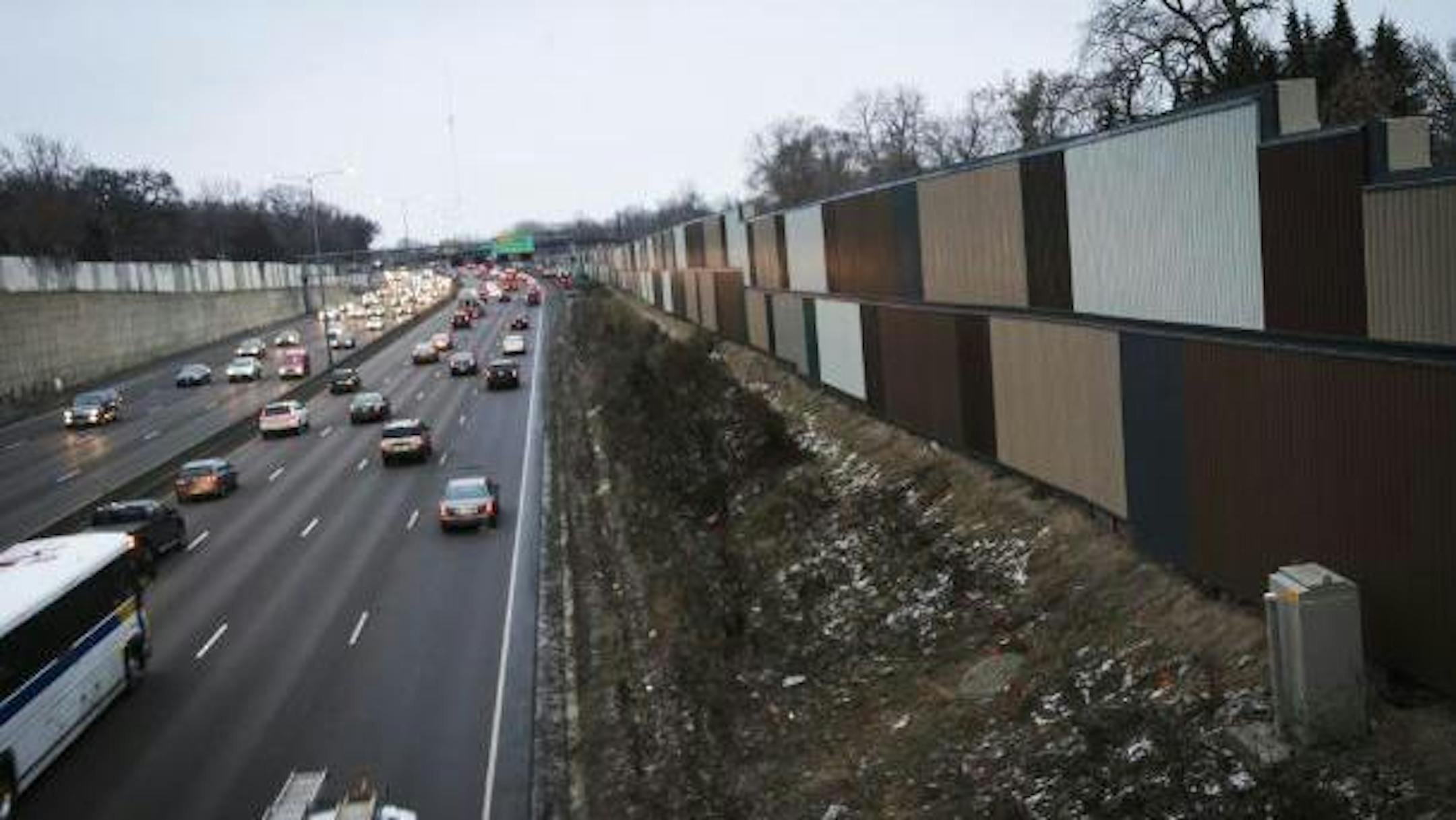 Noise-reduction wall on Interstate 94 near Hwy 280.