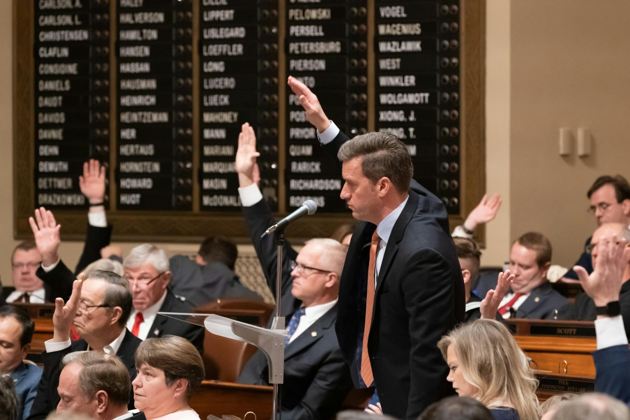 Kurt Daudt, in his first day as House Minority Leader, objected to new temporary rules introduced by the DFL majority that he said violated transparency.