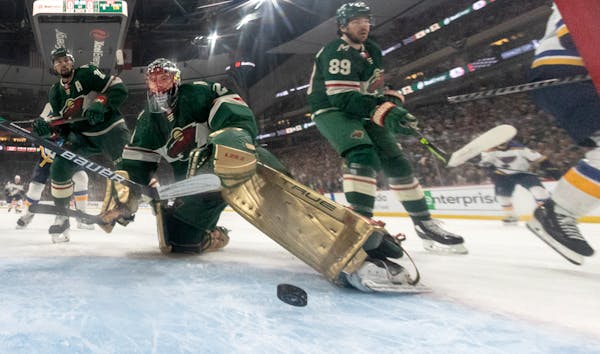 Wild falls apart late, 2-1 lead becomes 5-2 loss to Blues in Game 5