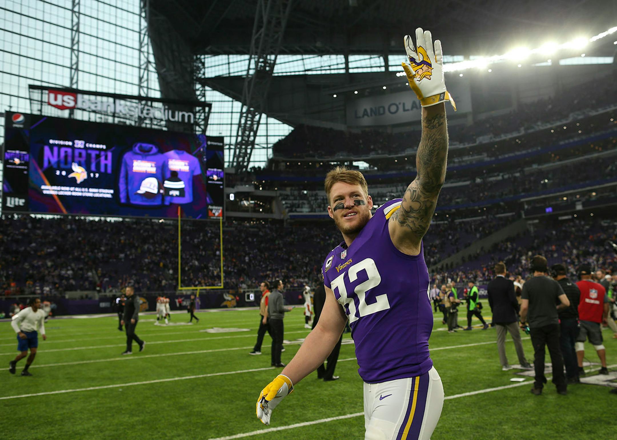 Minnesota Vikings tight end Kyle Rudolph (82) waved to the stands as he walked off the field following the Vikings win.