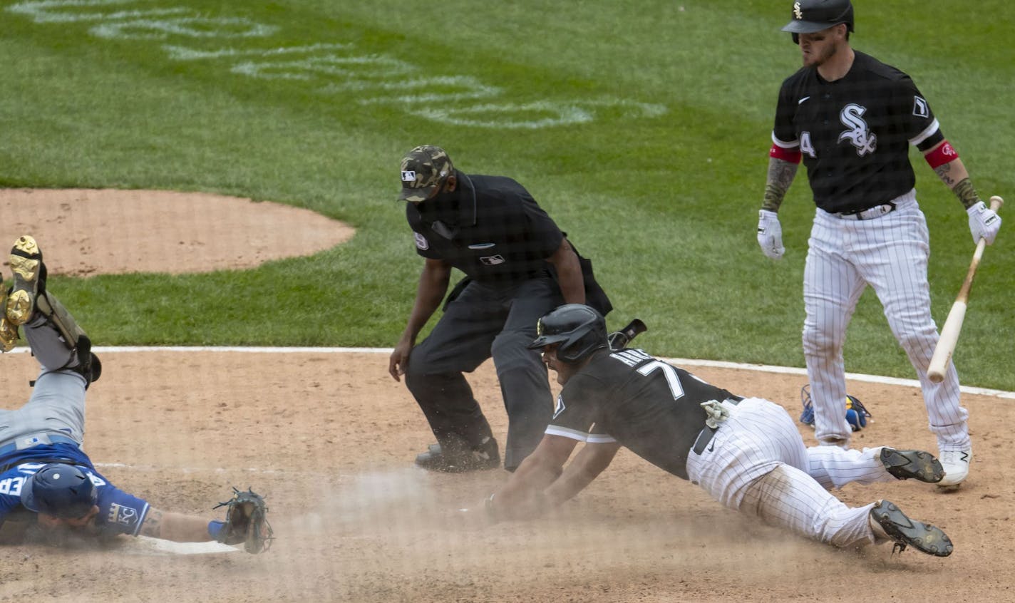 Chicago White Sox first baseman José Abreu scores the game-winning run on a wild pitch in the ninth inning Sunday, May 16, 2021, at Guaranteed Rate Field. The White Sox defeated the Kansas City Royals 4-3. (Brian Cassella/Chicago Tribune/TNS) ORG XMIT: 16518682W